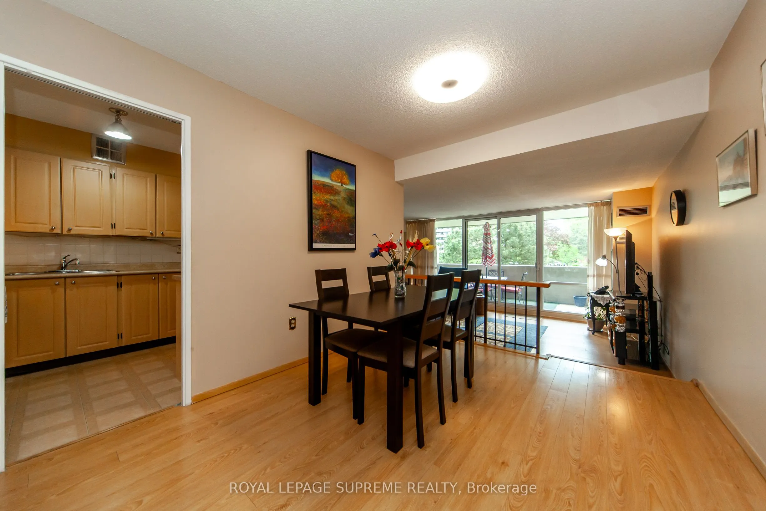 270 Scarlett Road, #205