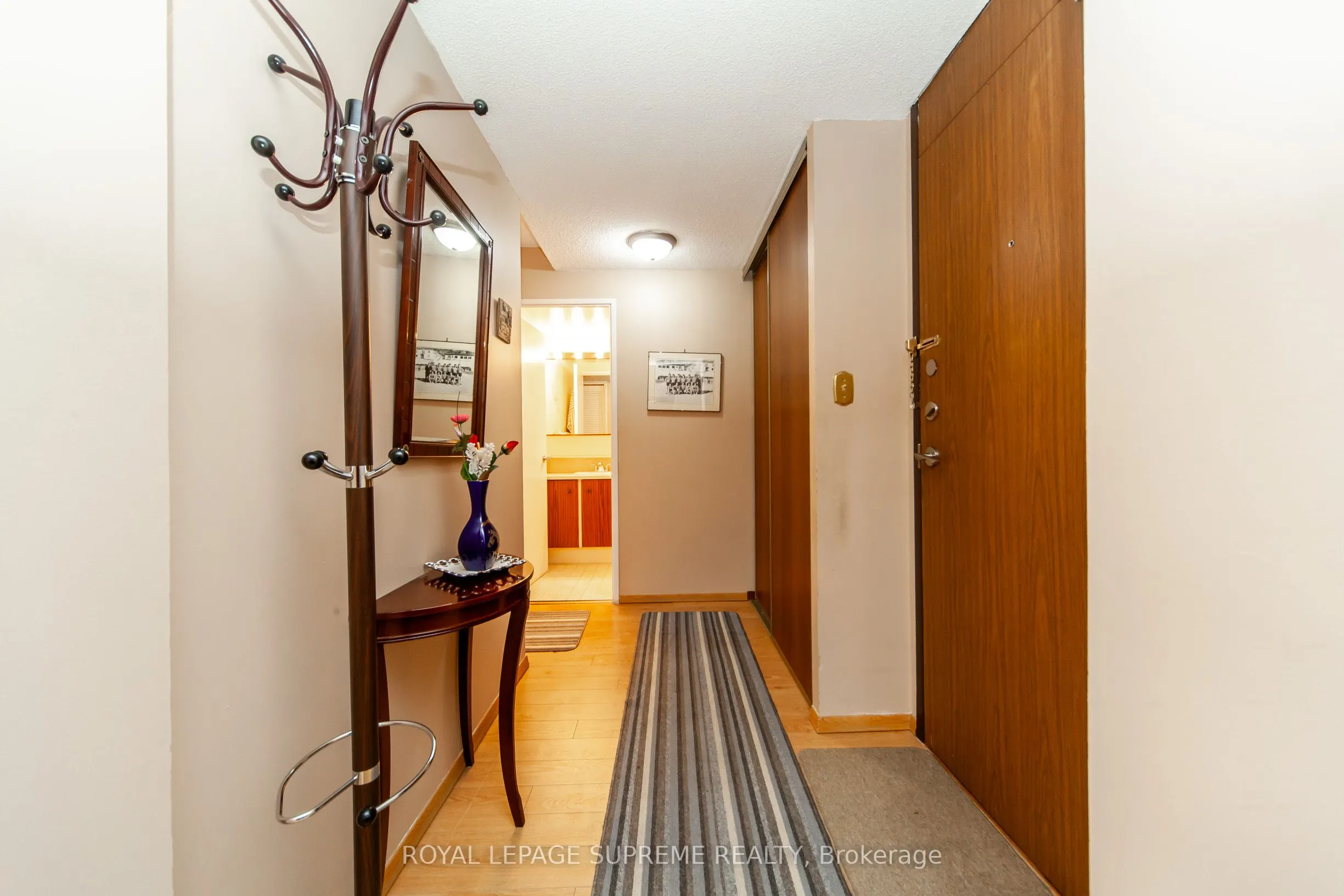 270 Scarlett Road, #205