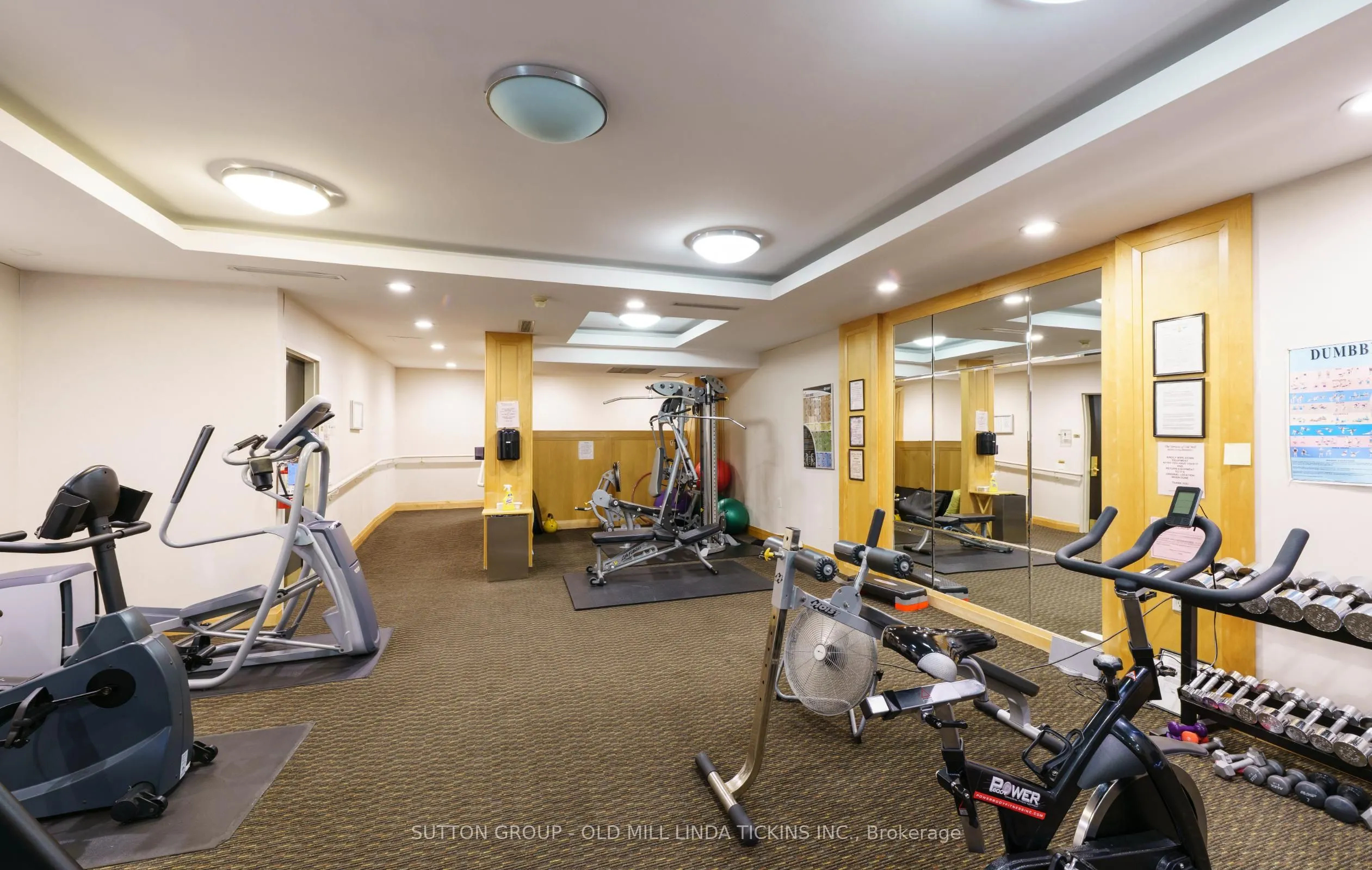 2662 Bloor Street W, #611