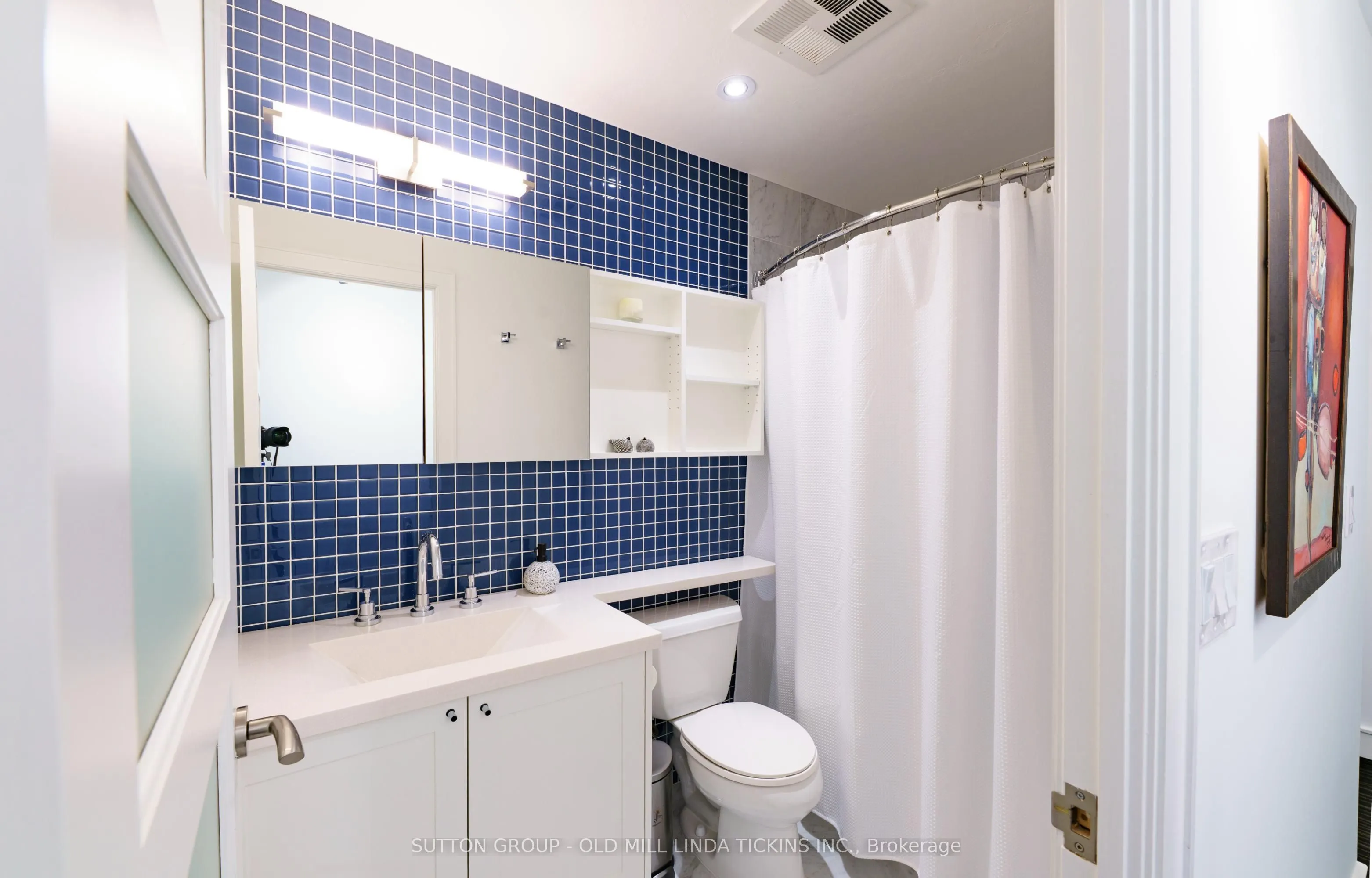 2662 Bloor Street W, #611