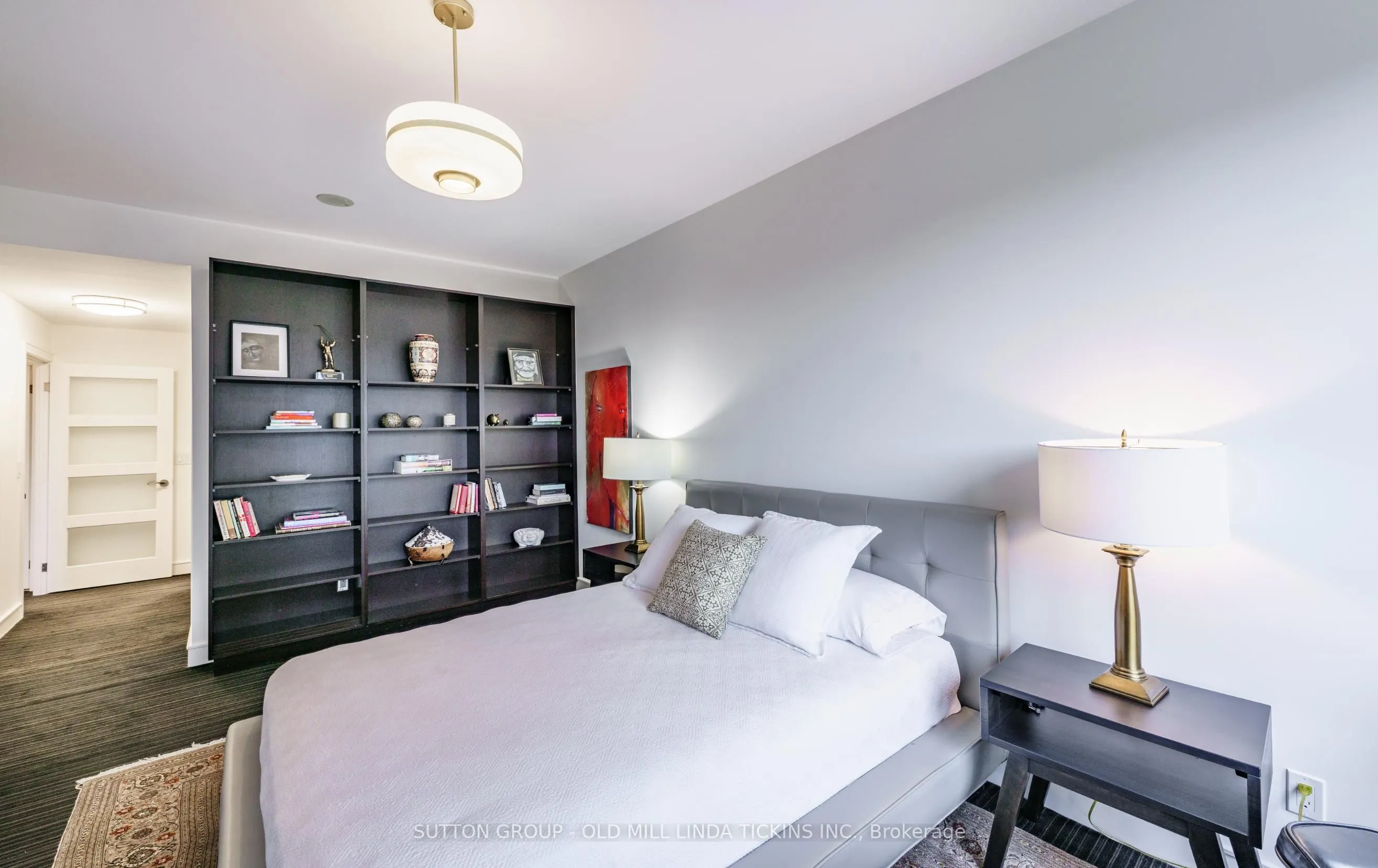 2662 Bloor Street W, #611