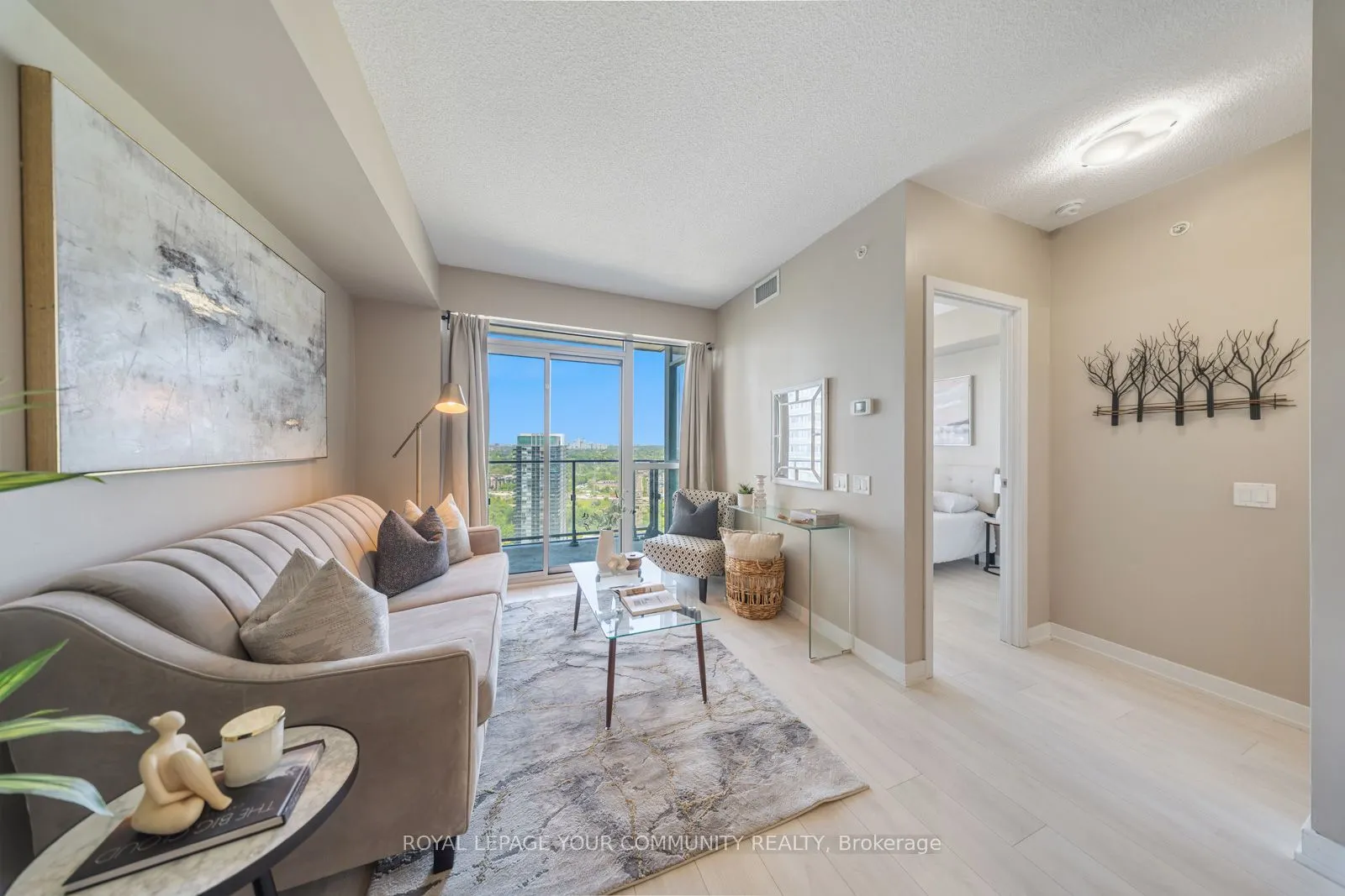 2200 Lakeshore Boulevard W, #3506