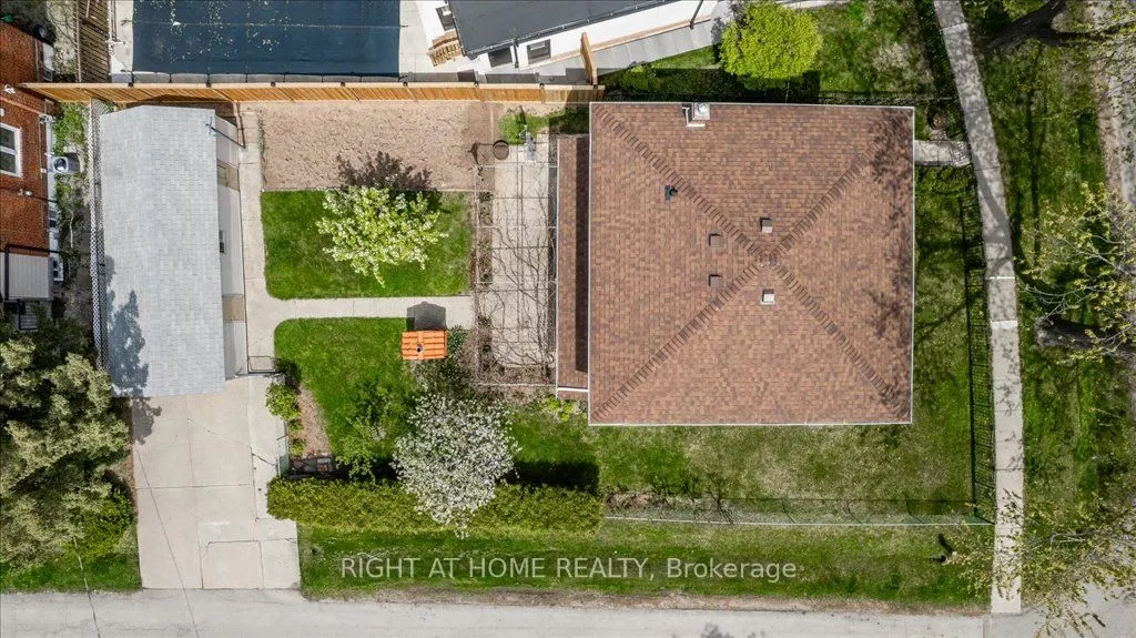 133 Prince Charles Drive