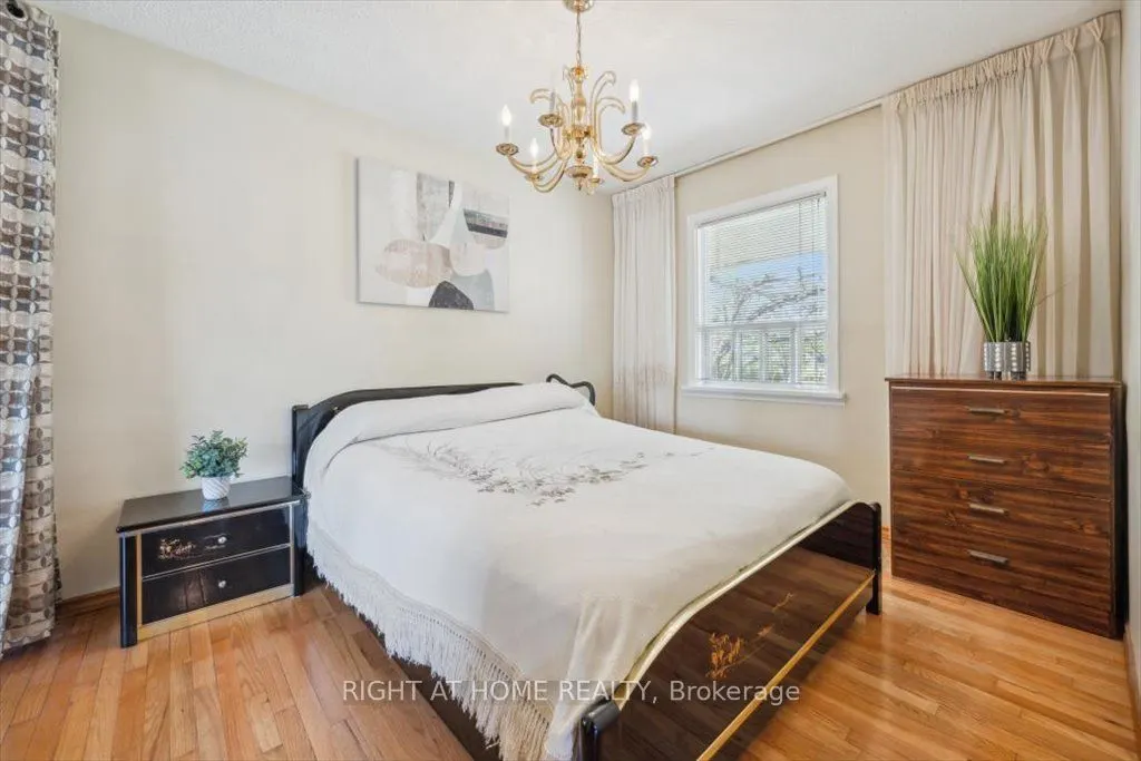 133 Prince Charles Drive
