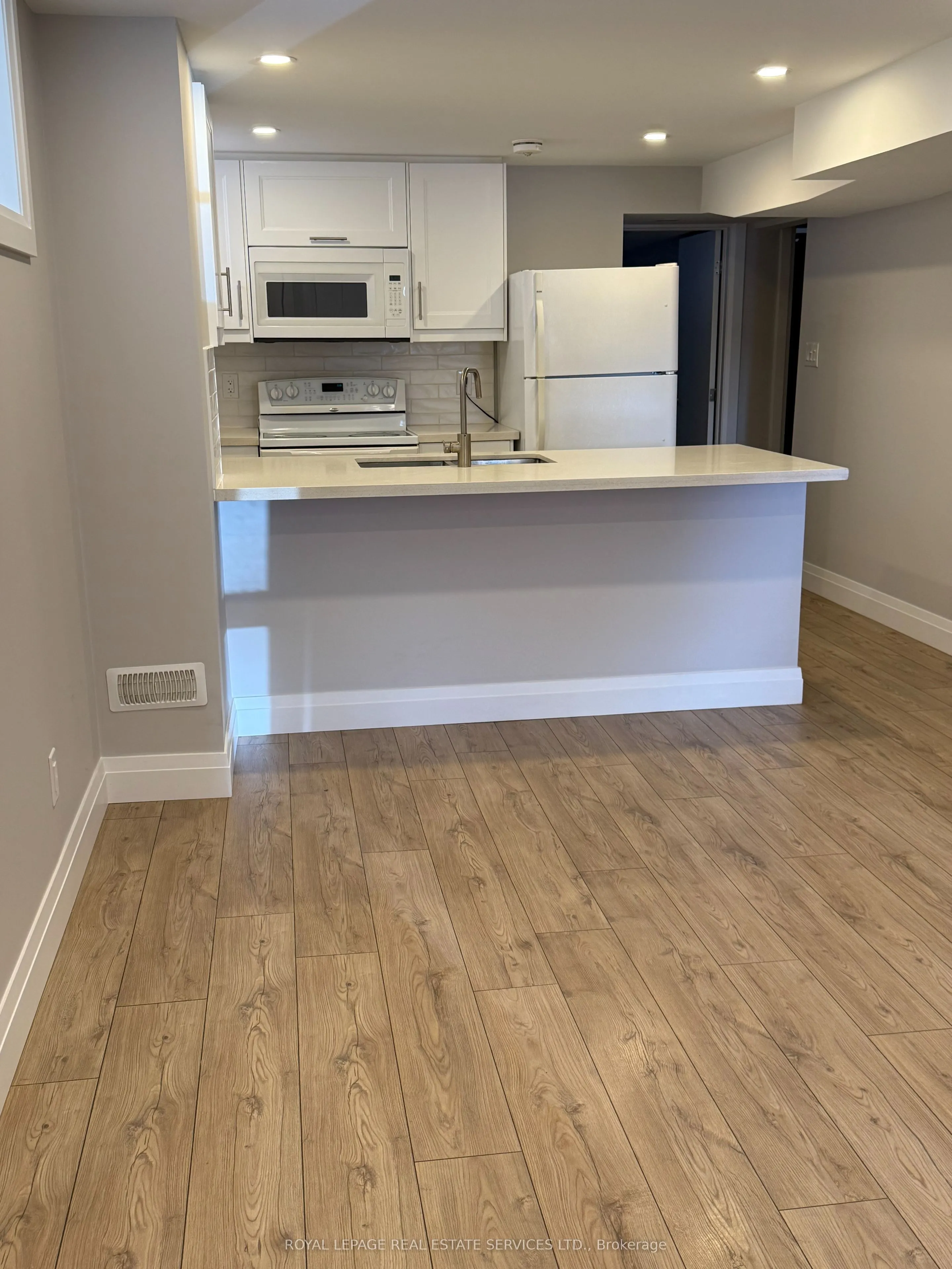 3403 Ellengale Drive, #Bsmt