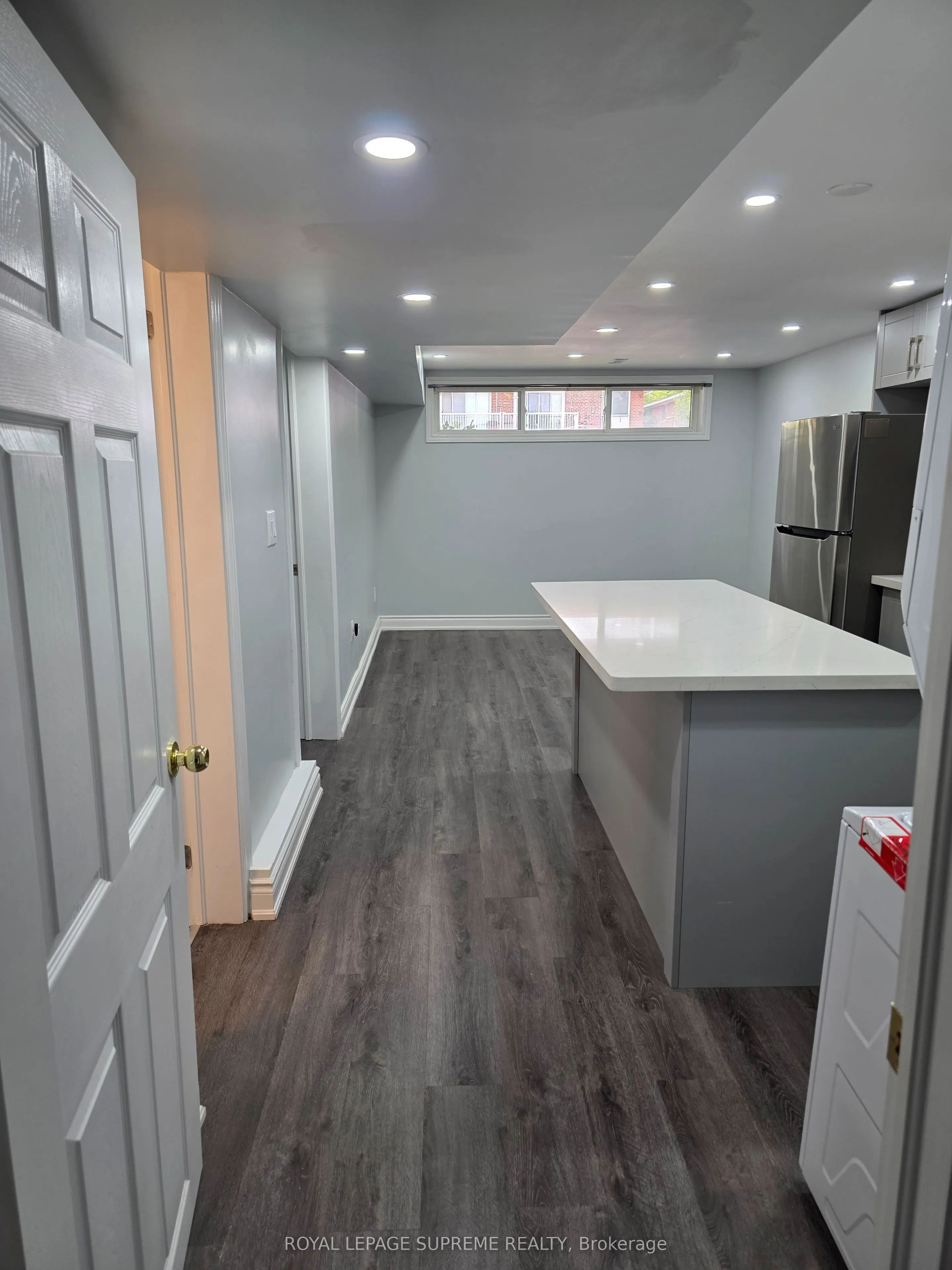 98 Futura Drive, #Lower