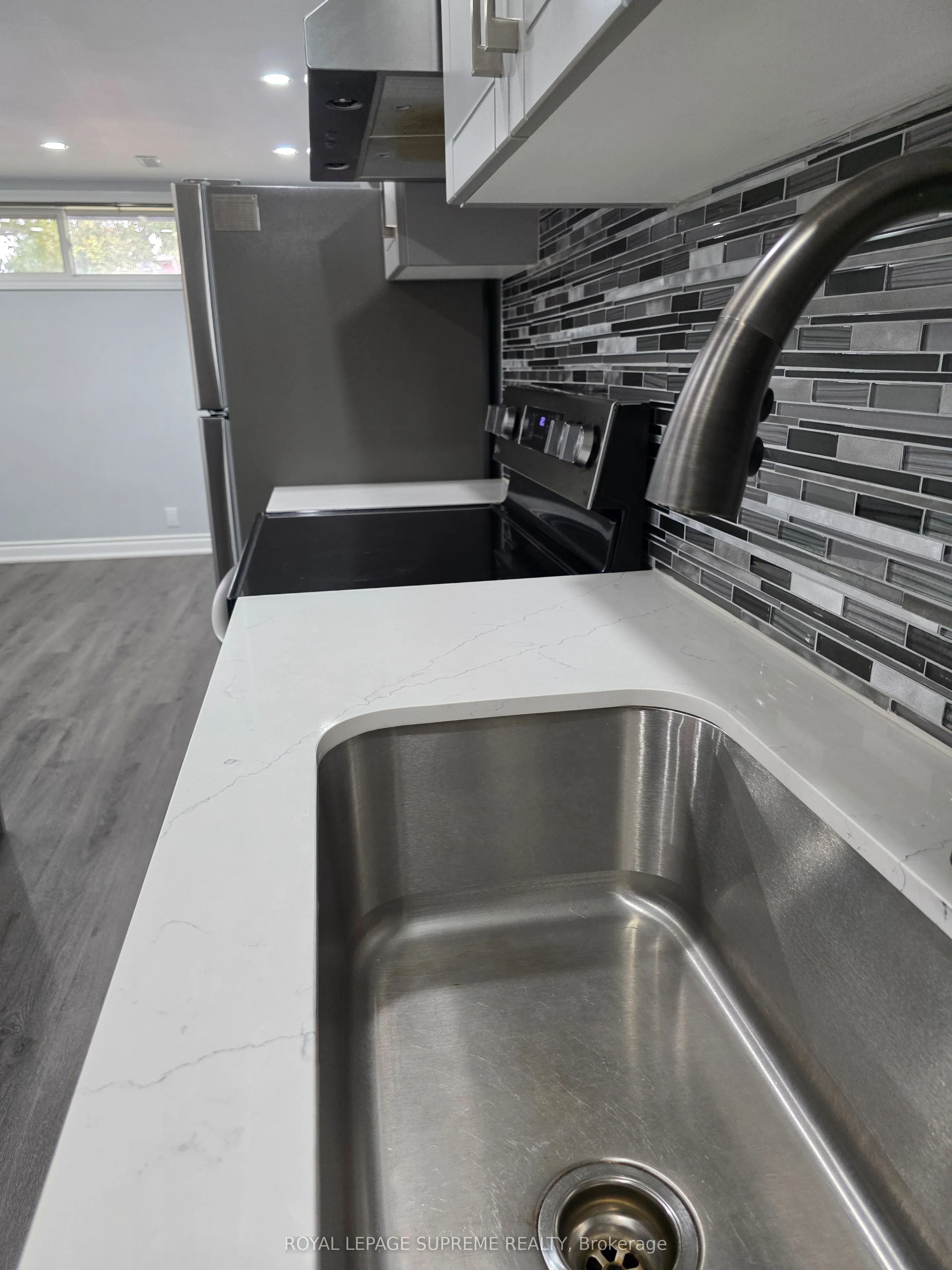 98 Futura Drive, #Lower