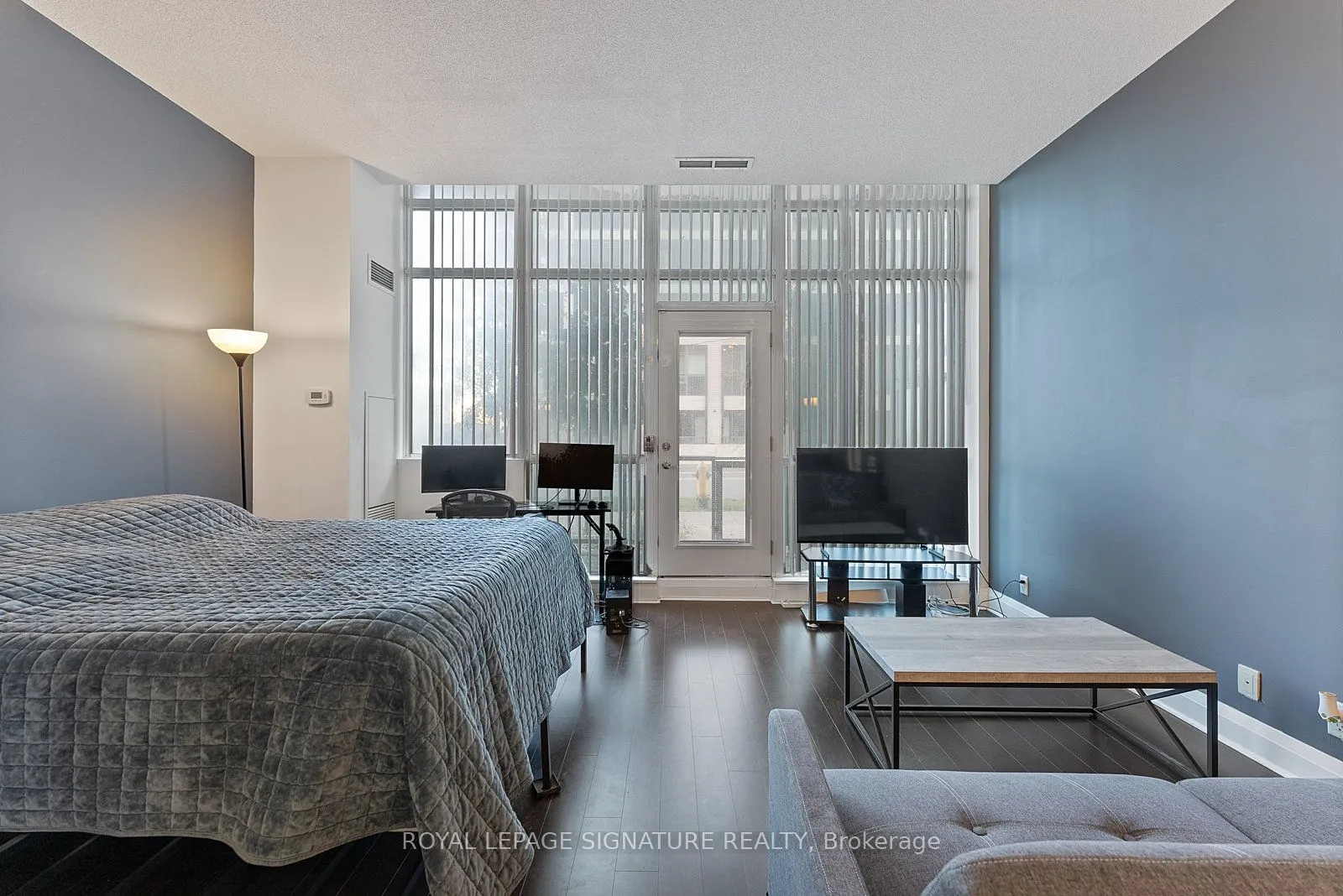 1185 The Queensway Avenue, #104