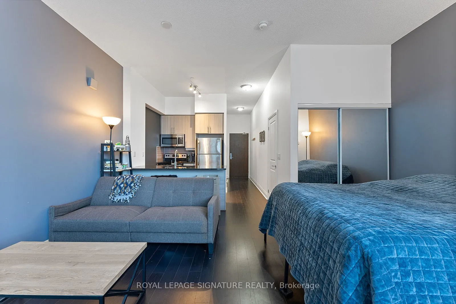 1185 The Queensway Avenue, #104