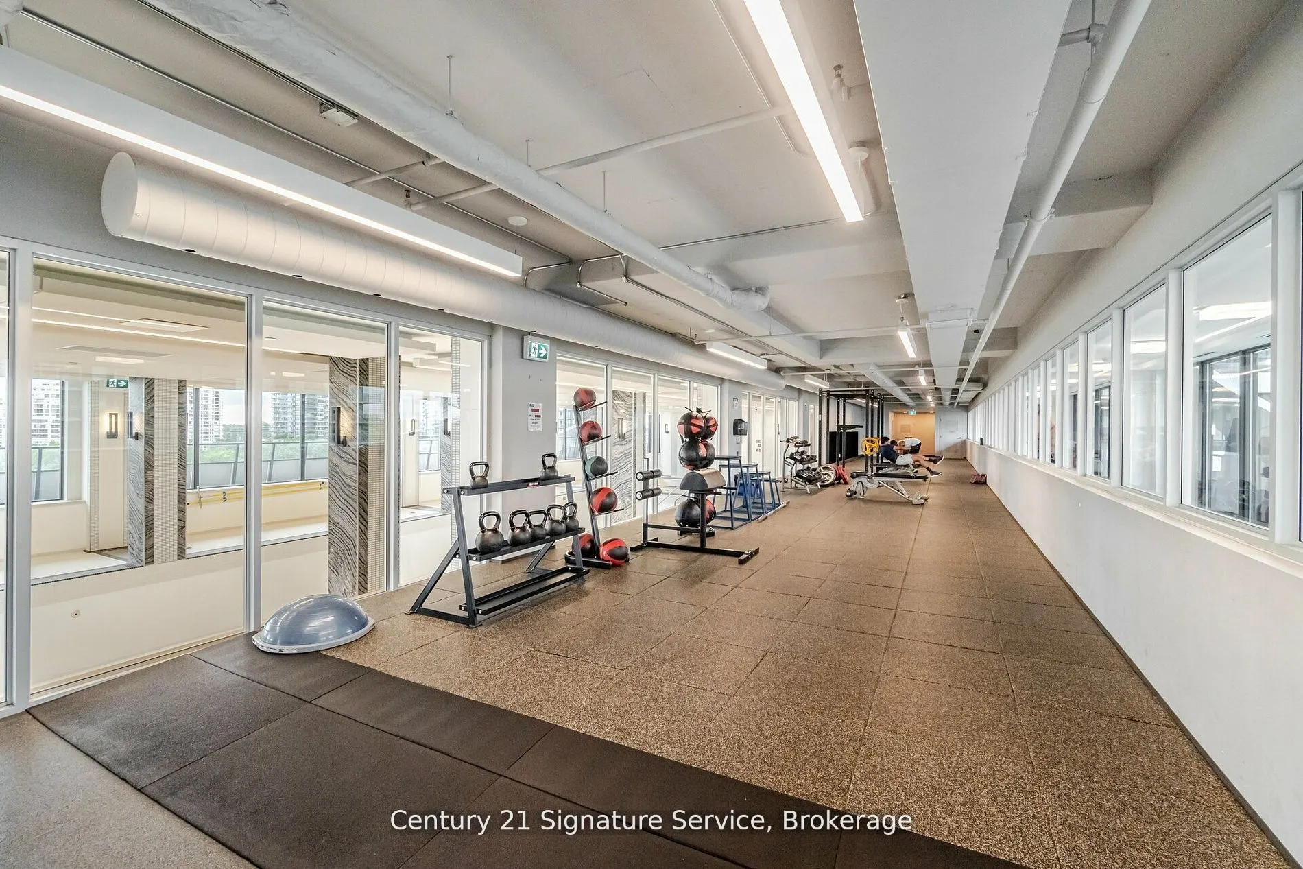20 Shore Breeze Drive, #312