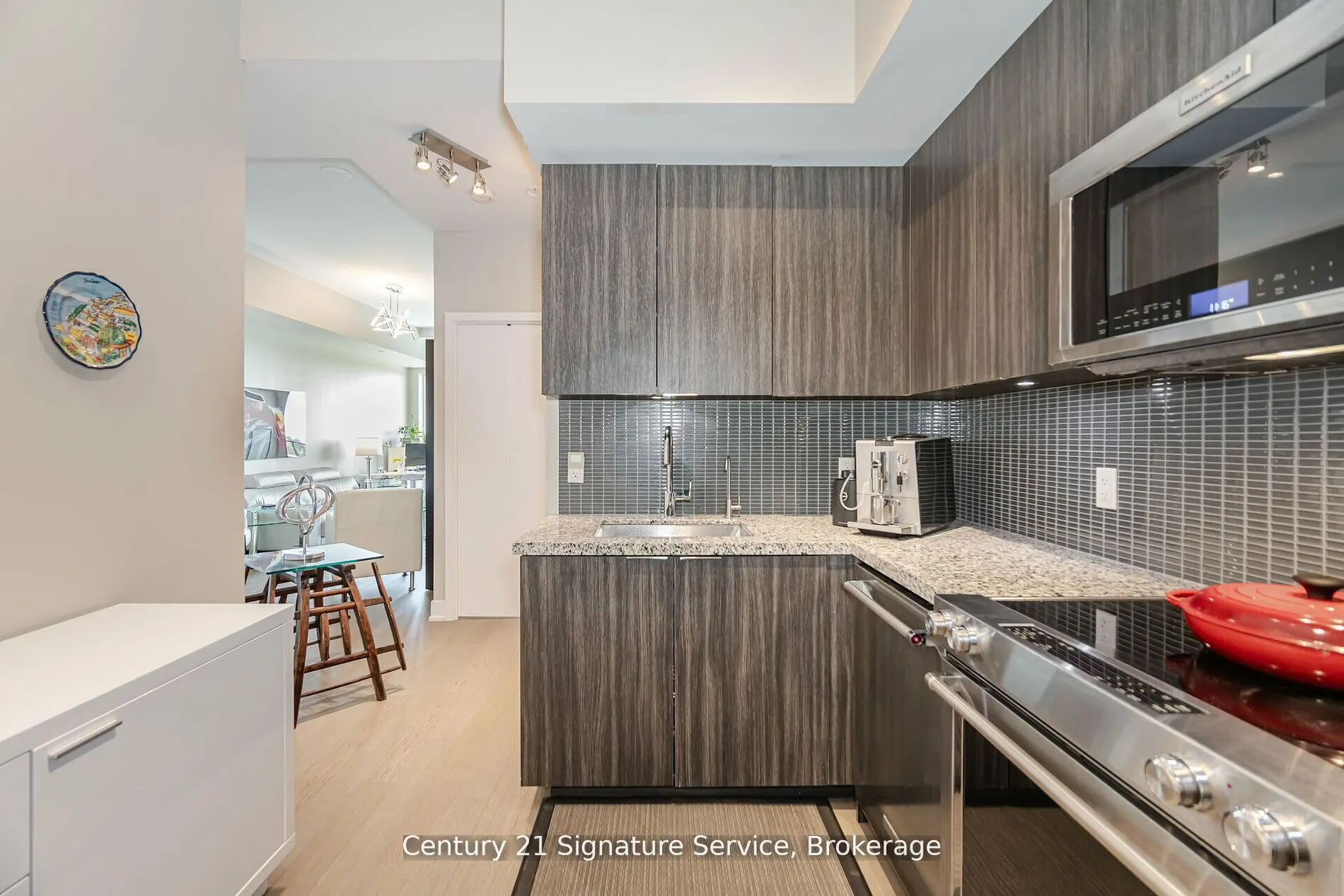 20 Shore Breeze Drive, #312