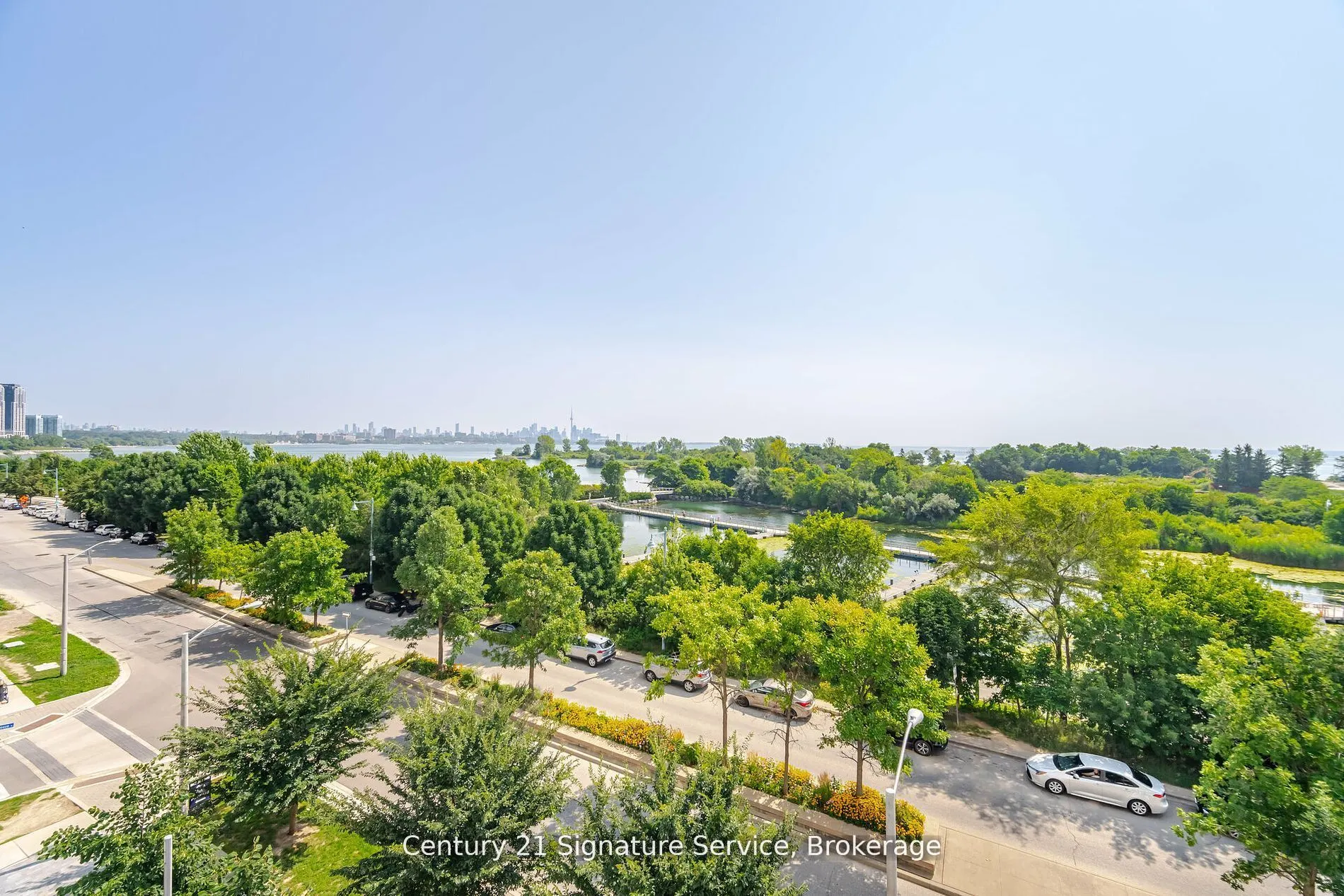 20 Shore Breeze Drive, #312