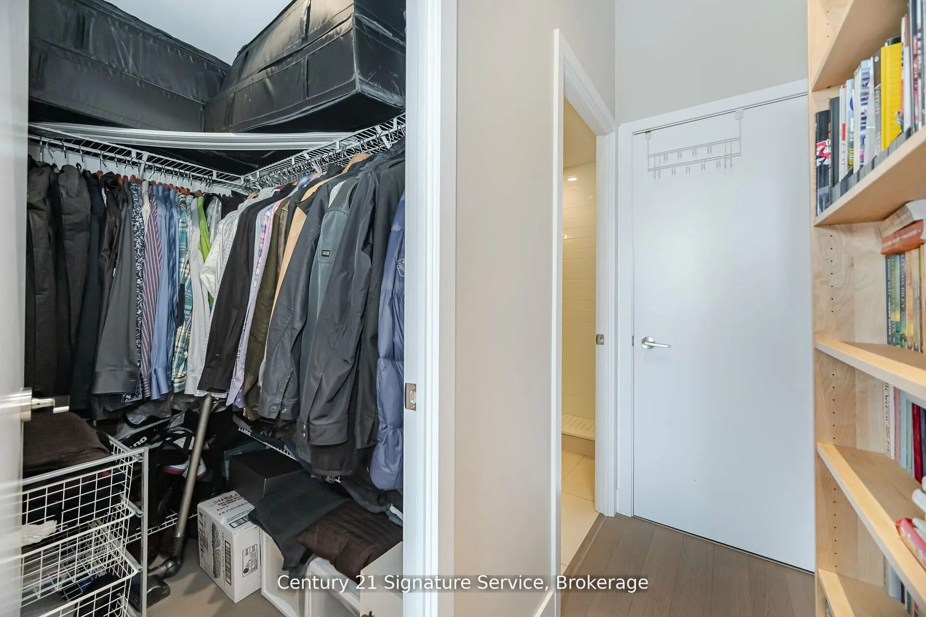 20 Shore Breeze Drive, #312
