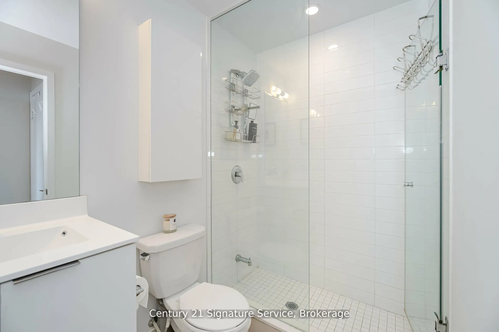 20 Shore Breeze Drive, #312