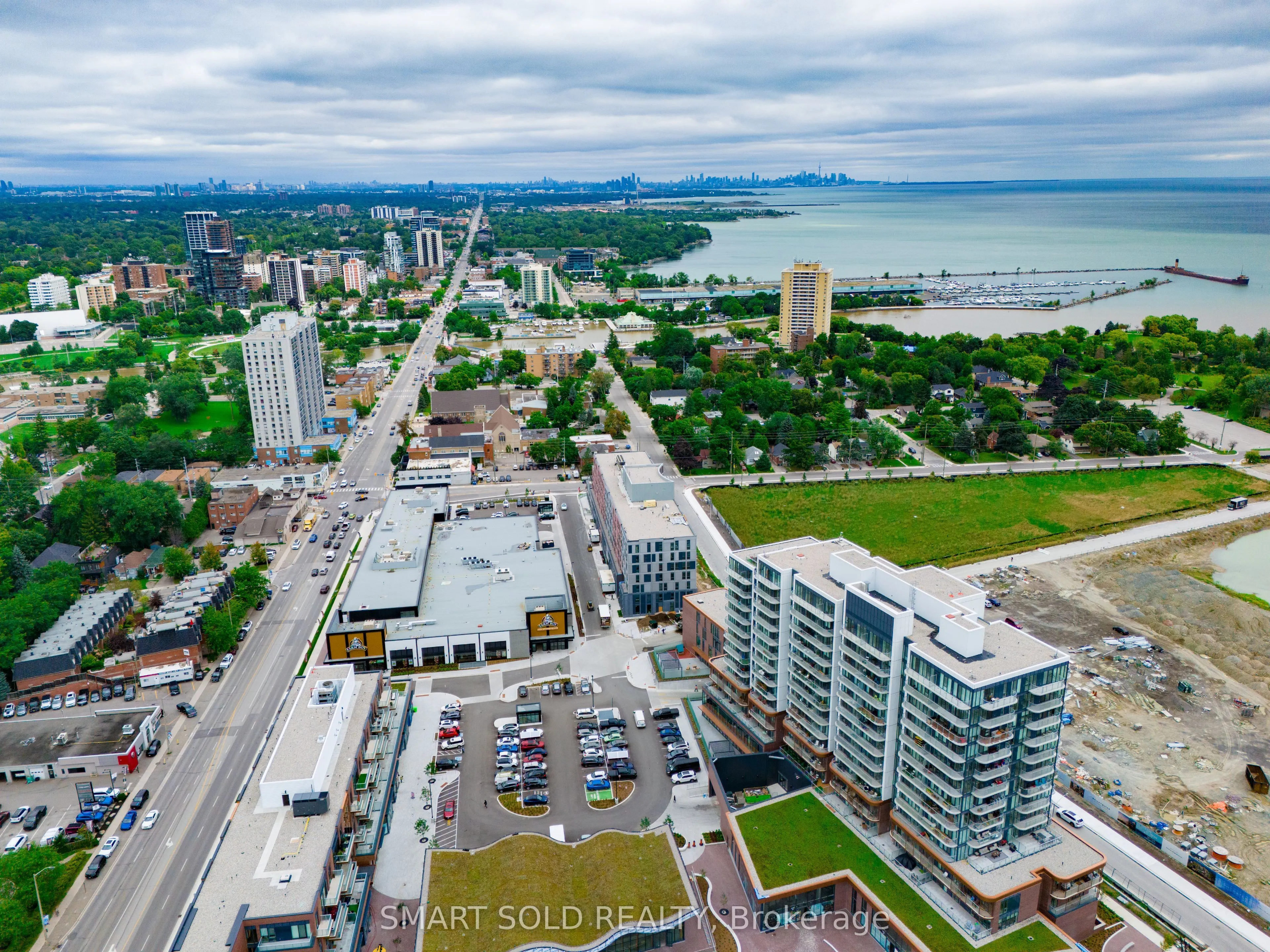 220 Missinnihe Way, #114