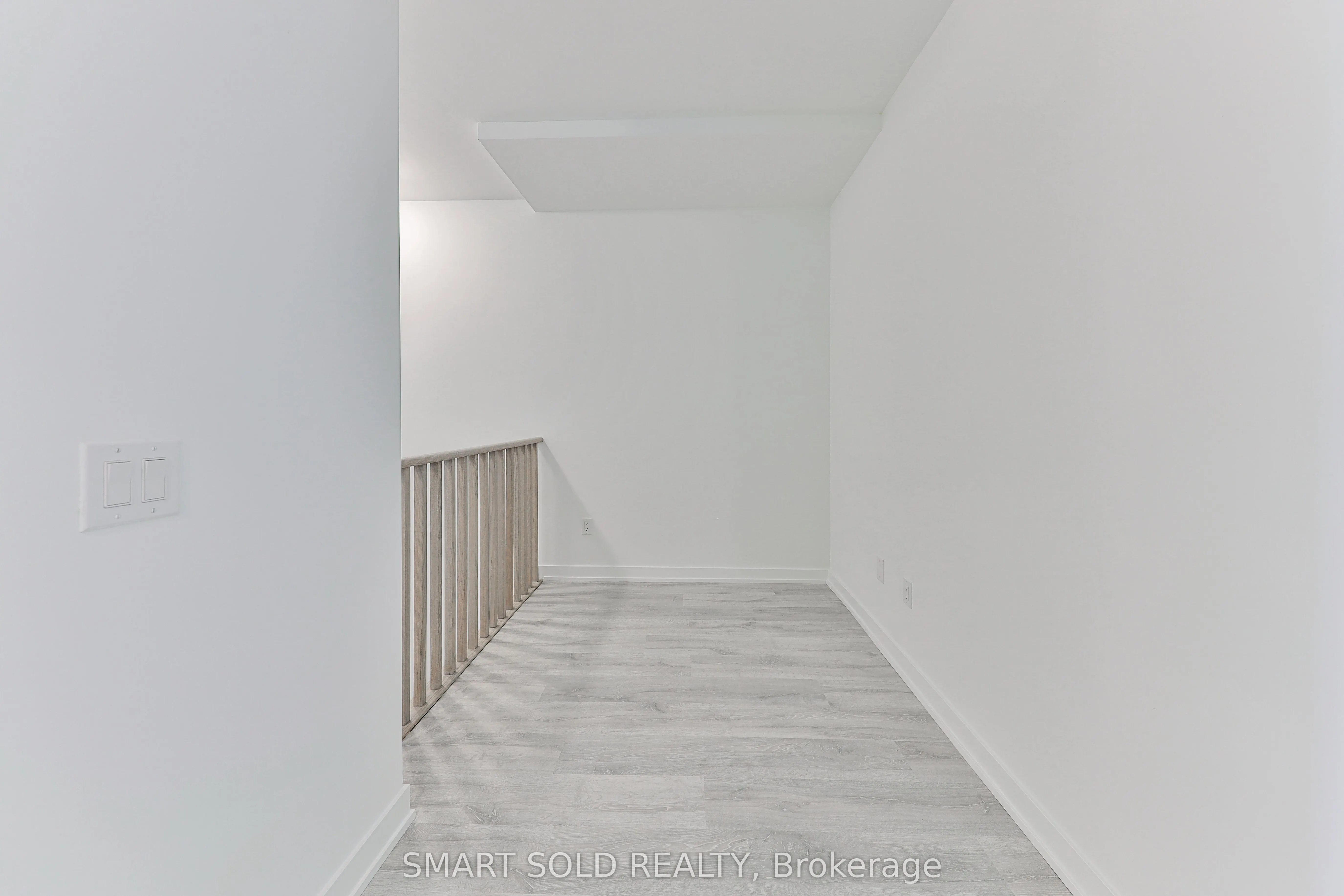 220 Missinnihe Way, #114
