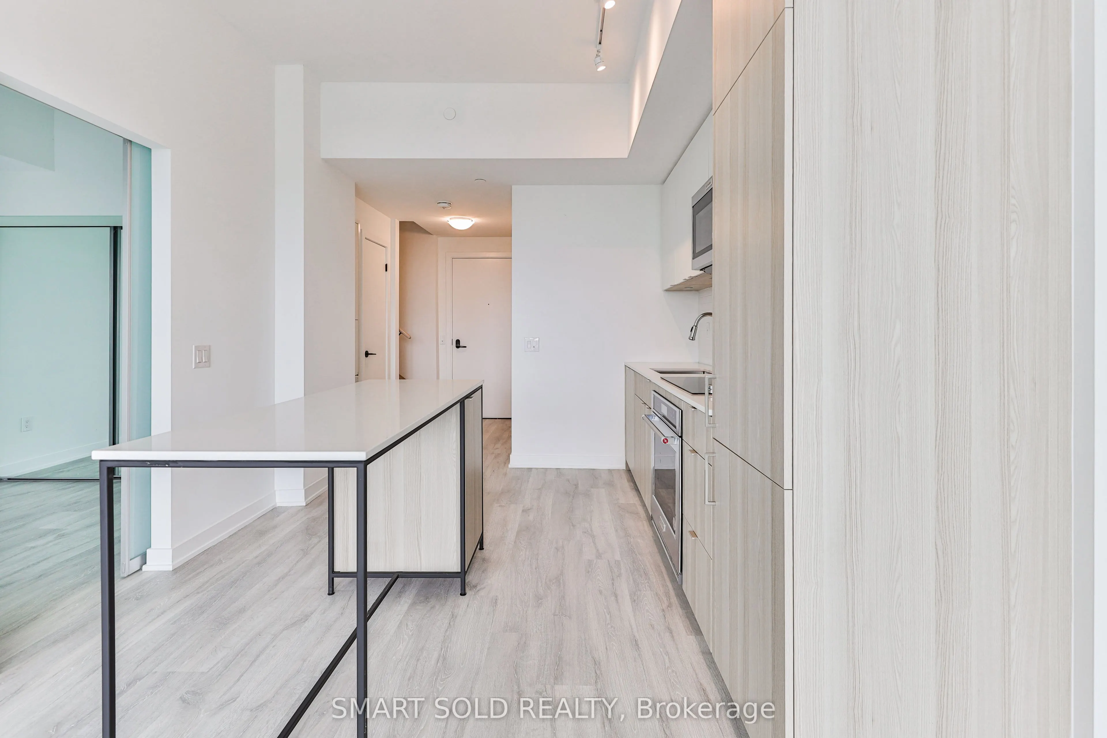 220 Missinnihe Way, #114