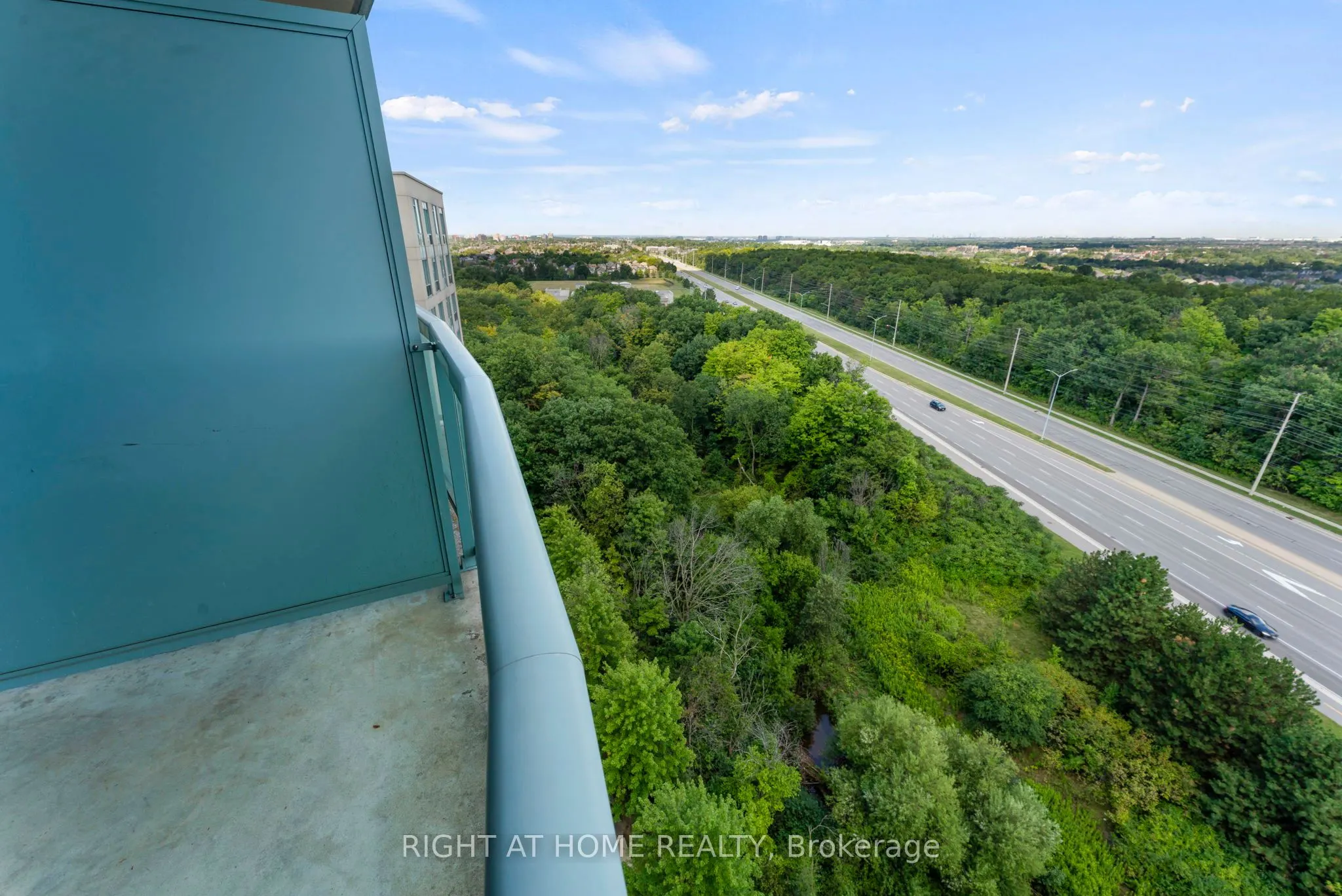 2545 Erin Centre Boulevard #1611