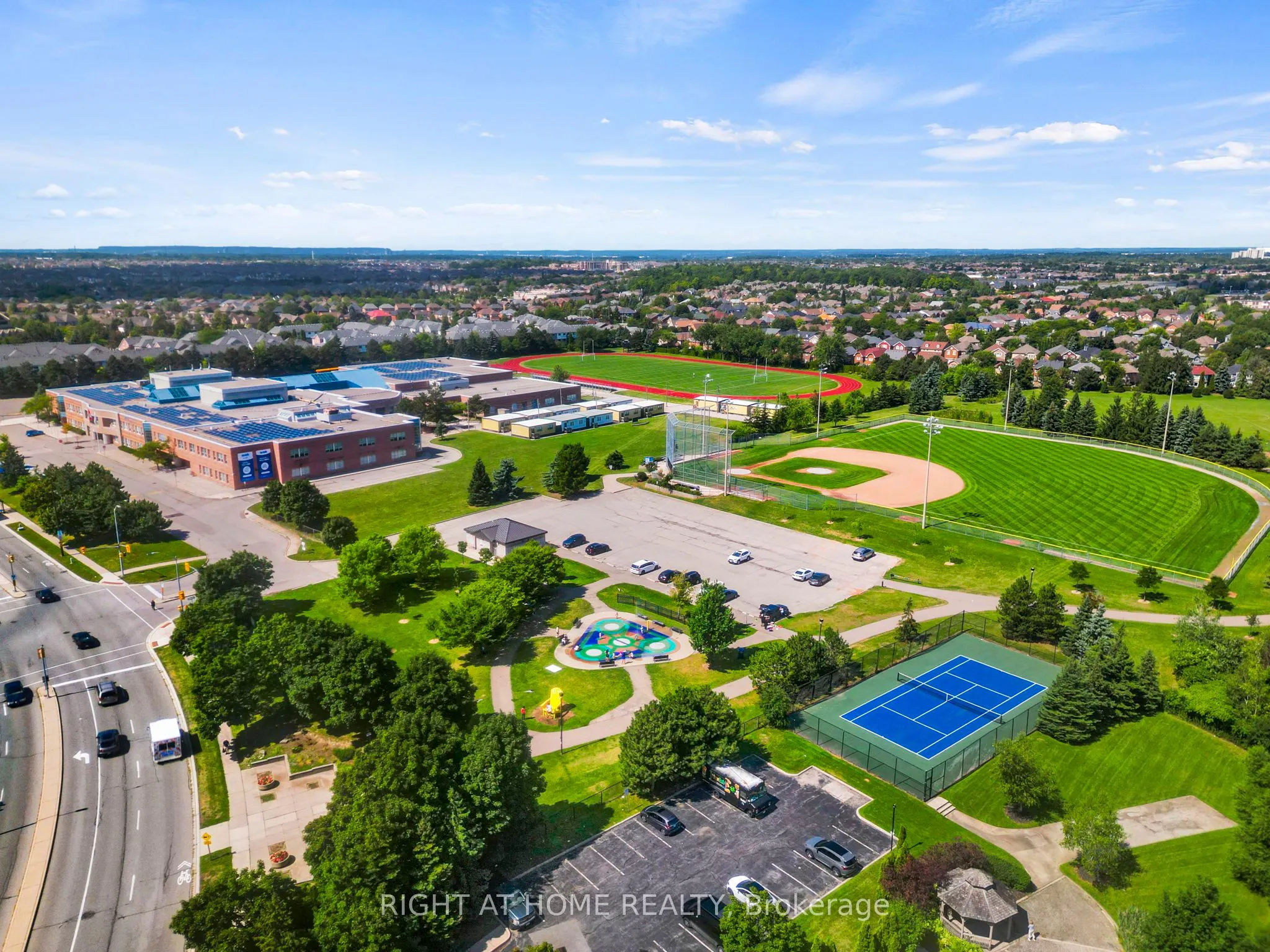 2545 Erin Centre Boulevard, #1611