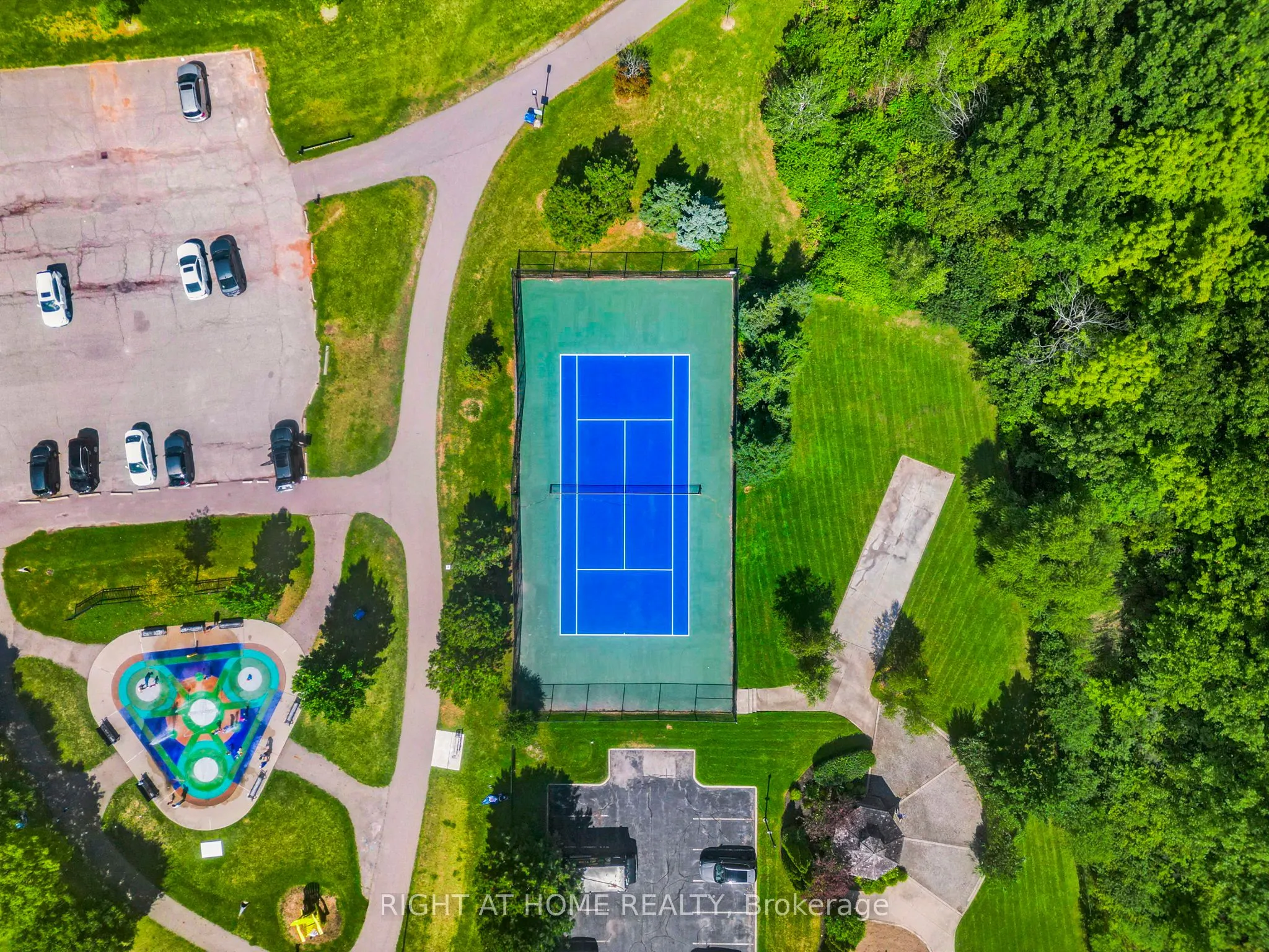 2545 Erin Centre Boulevard #1611