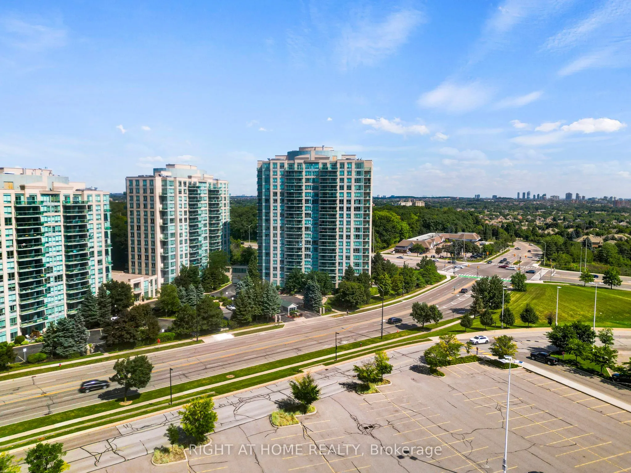 2545 Erin Centre Boulevard #1611