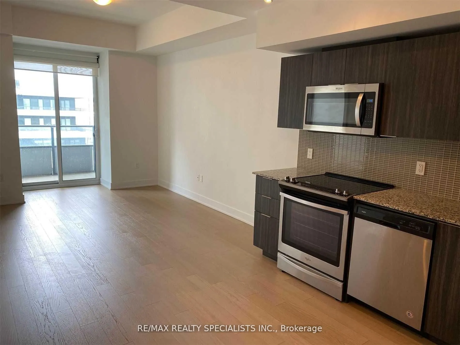 20 SHORE BREEZE Drive, #404