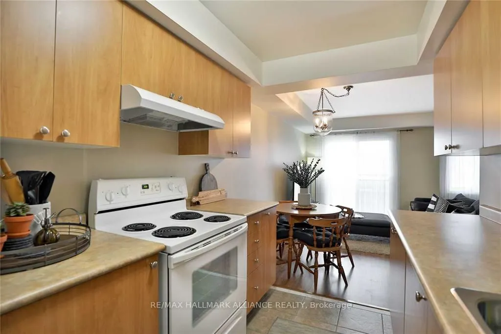 4620 Guildwood Way, #81