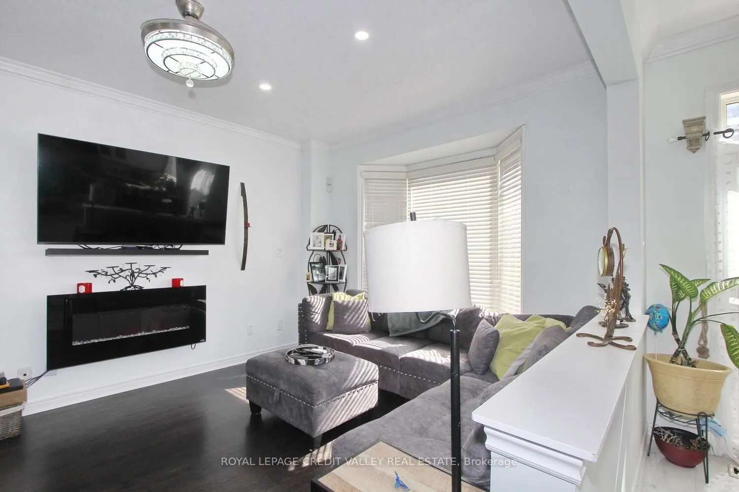 12 Helman Road