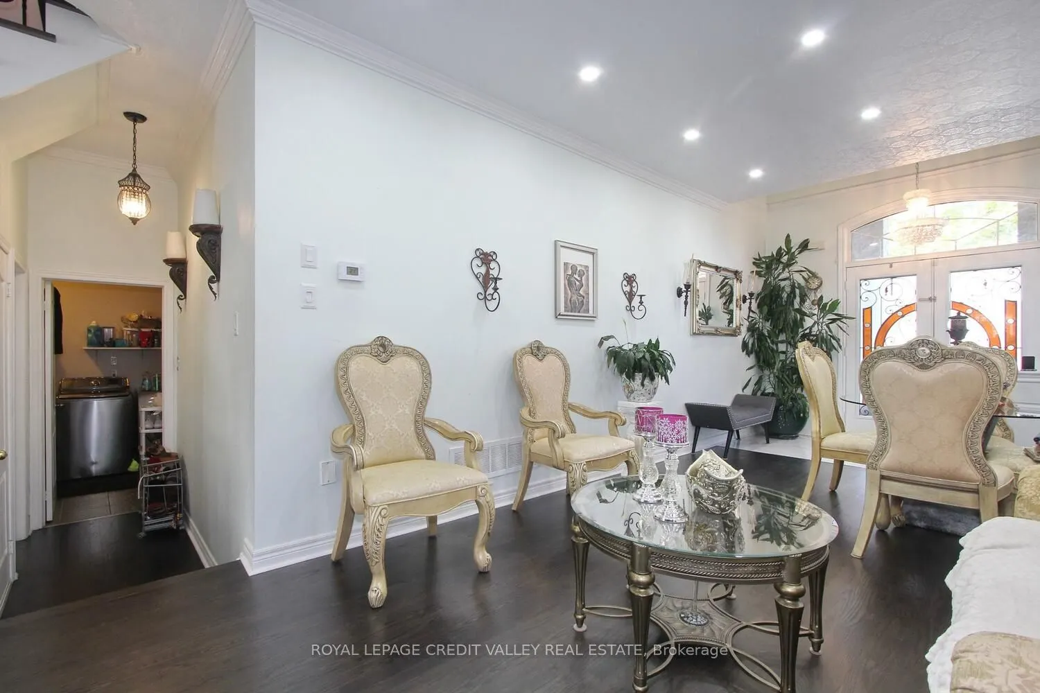 12 Helman Road
