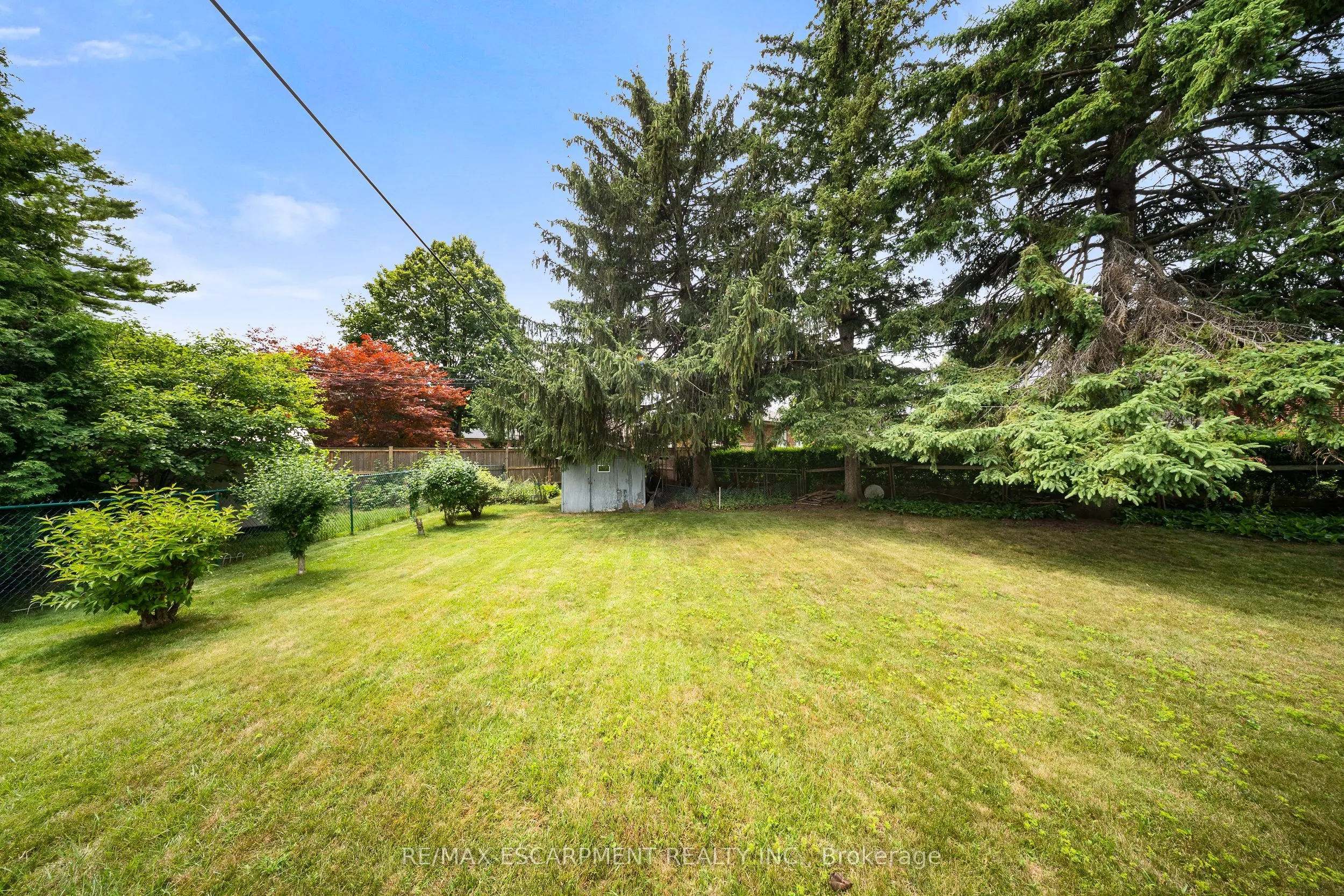 16 Northampton Drive