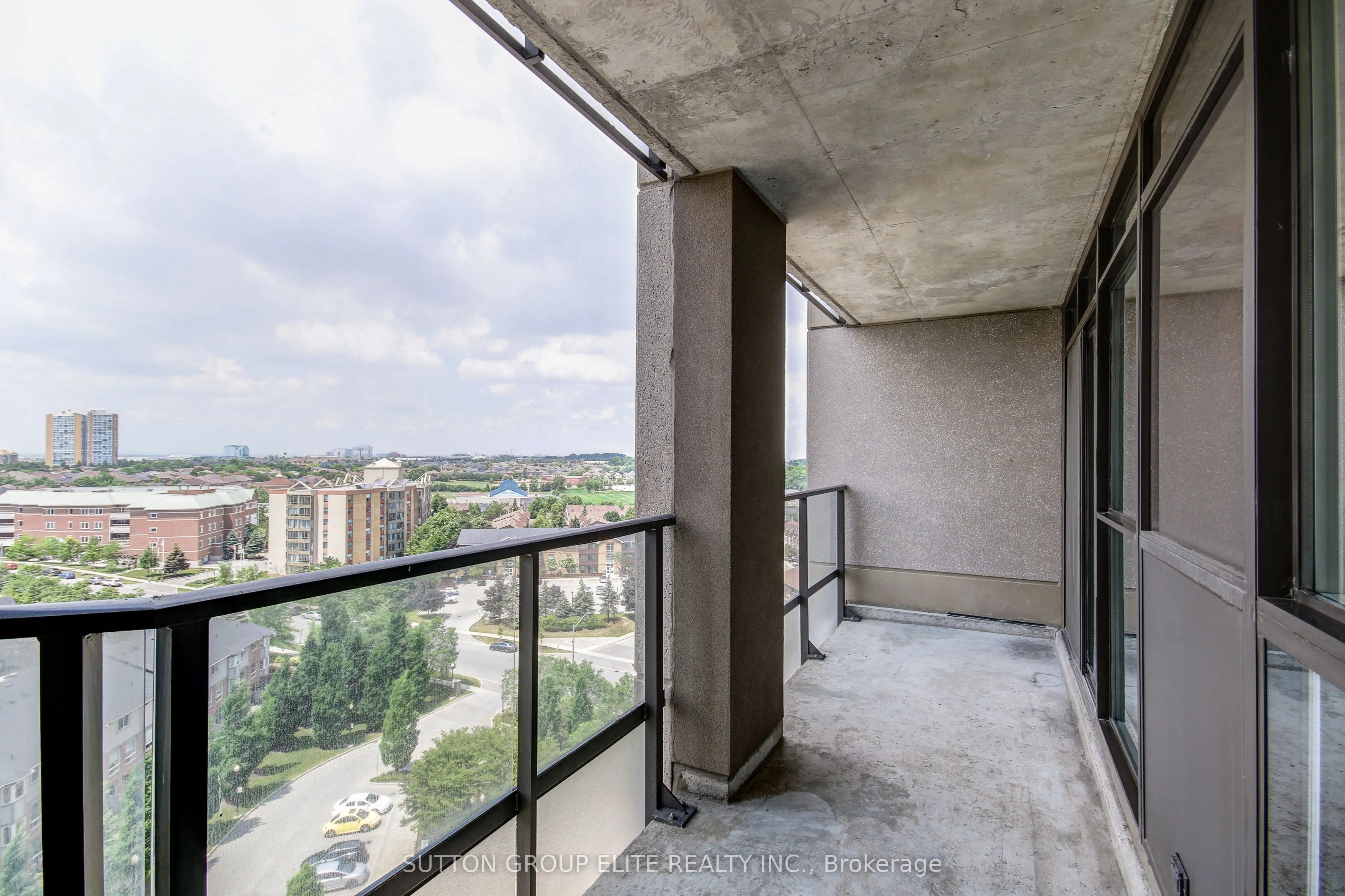 220 Forum Drive, #1106