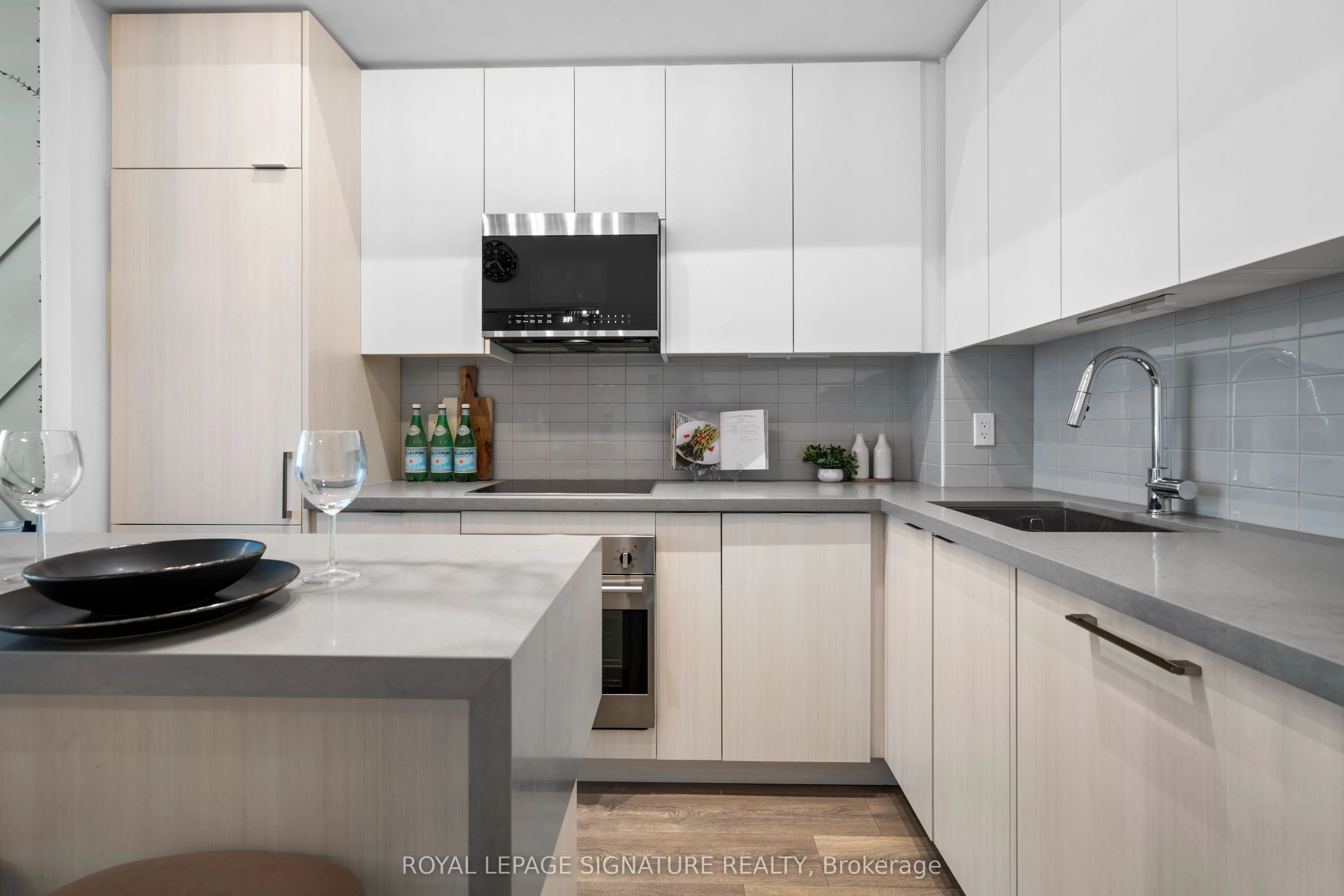 2481 Taunton Road, #367