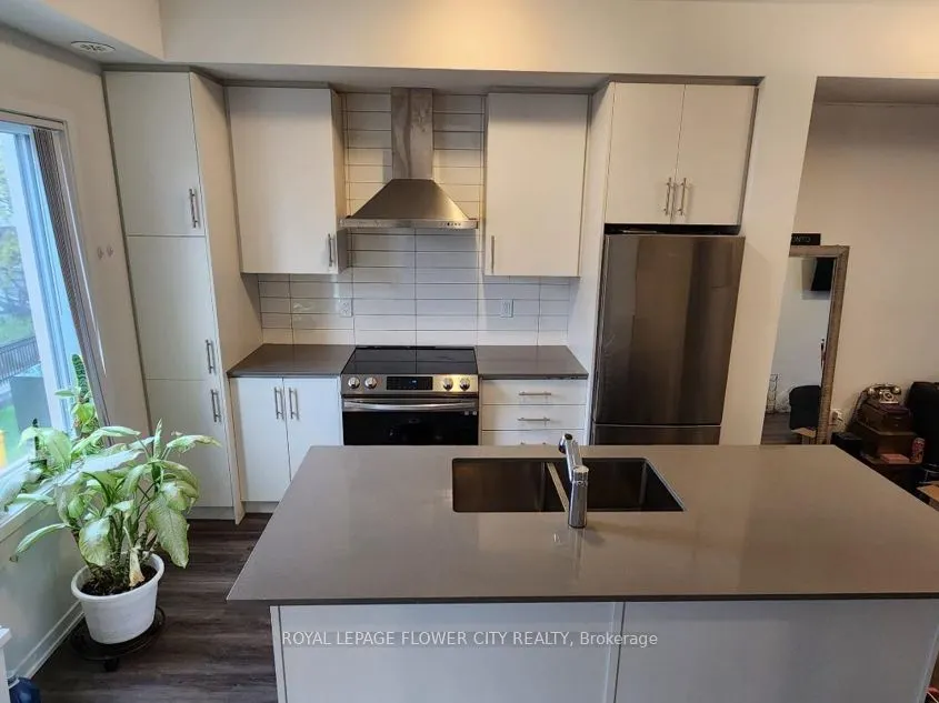 10 William Jackson Way, #75