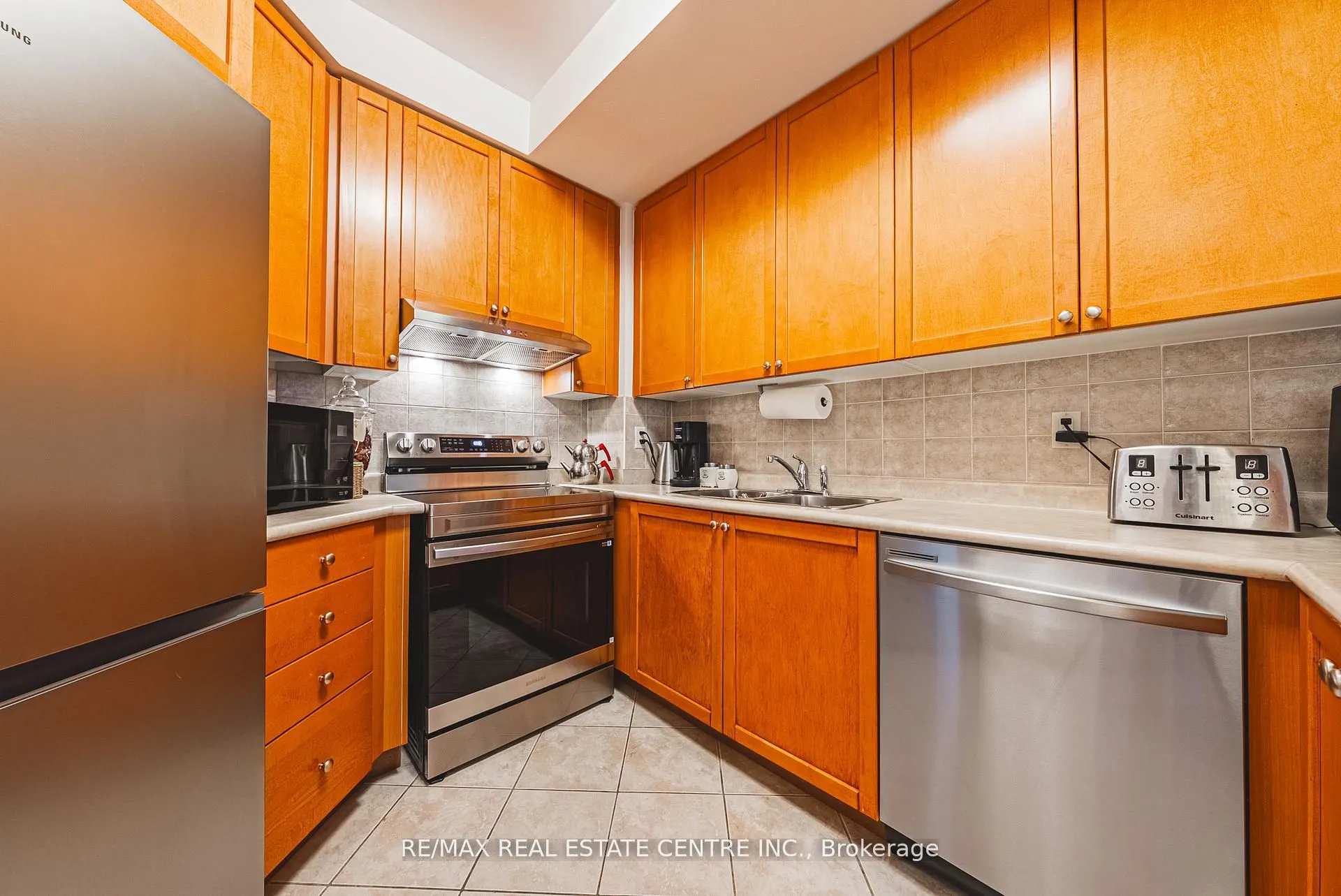 3888 Duke Of York Boulevard, #1130