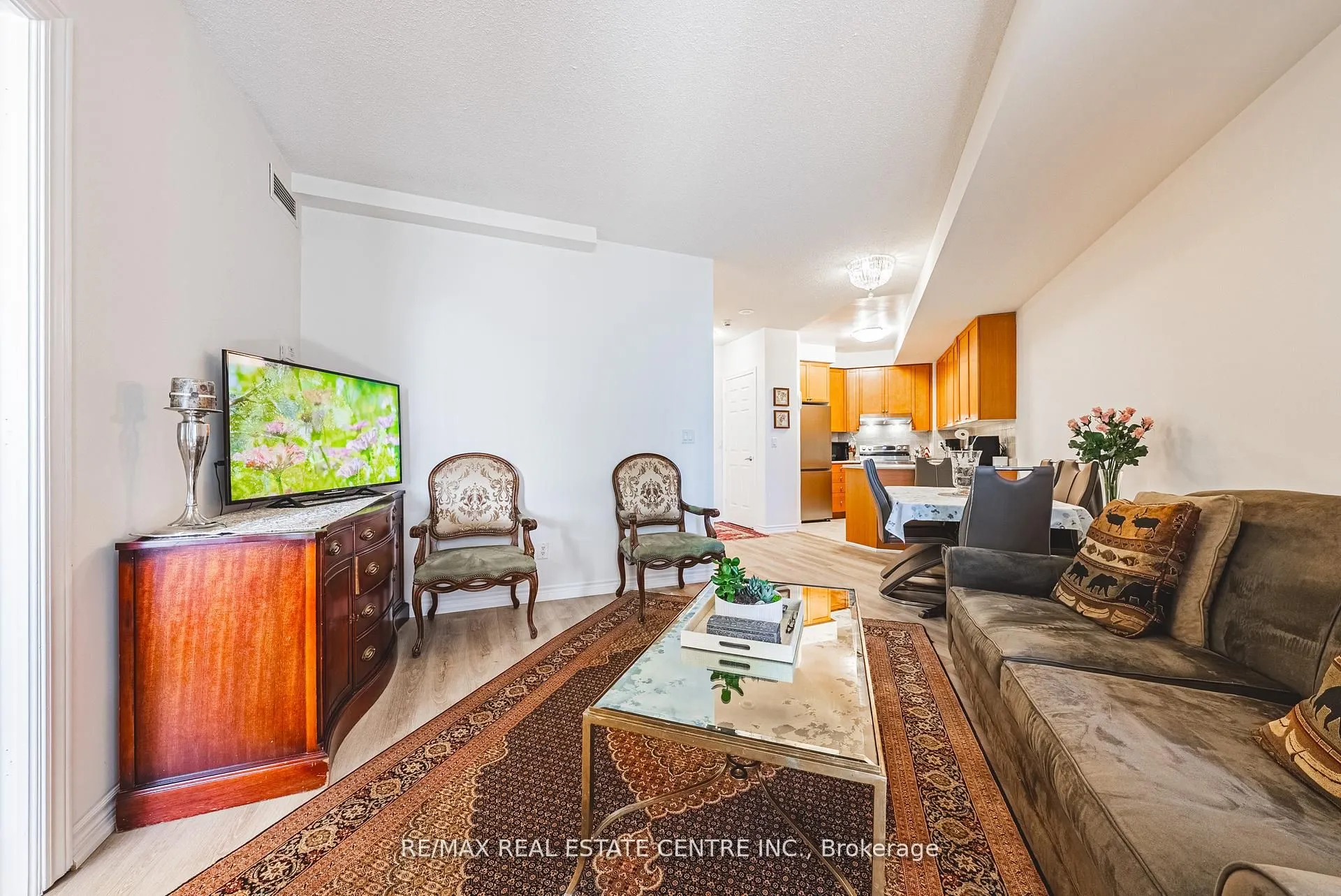 3888 Duke Of York Boulevard, #1130