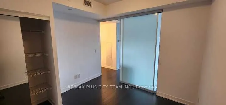 1830 Bloor Street W, #515