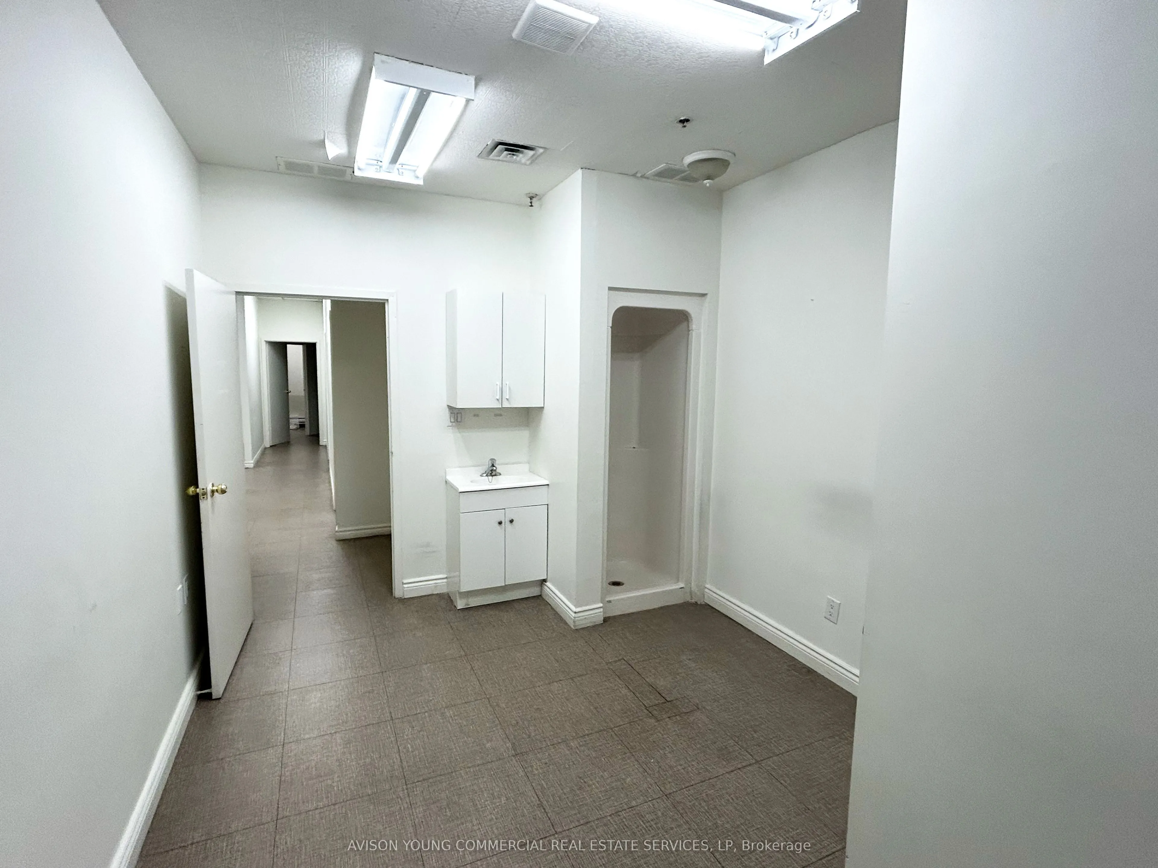 460 Brant Street, #16