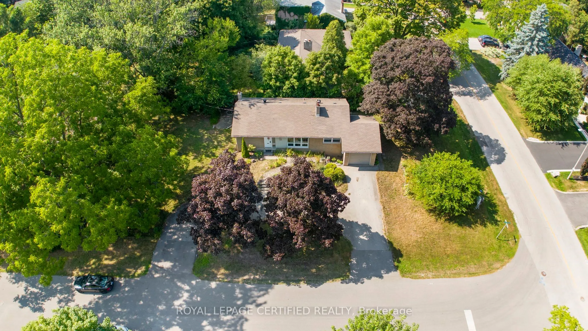 122 Selgrove Crescent