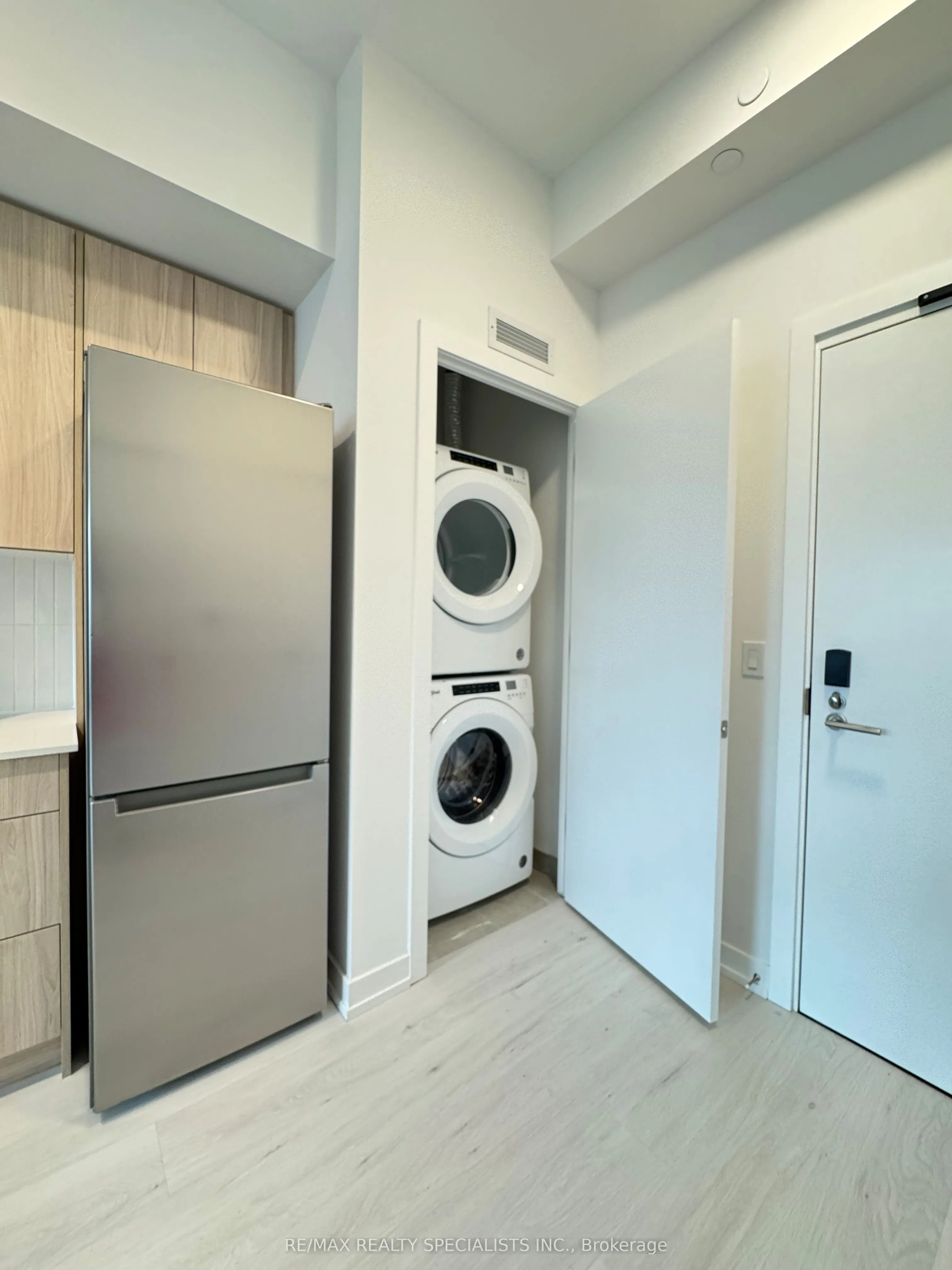 2501 Saw Whet Boulevard E, #415