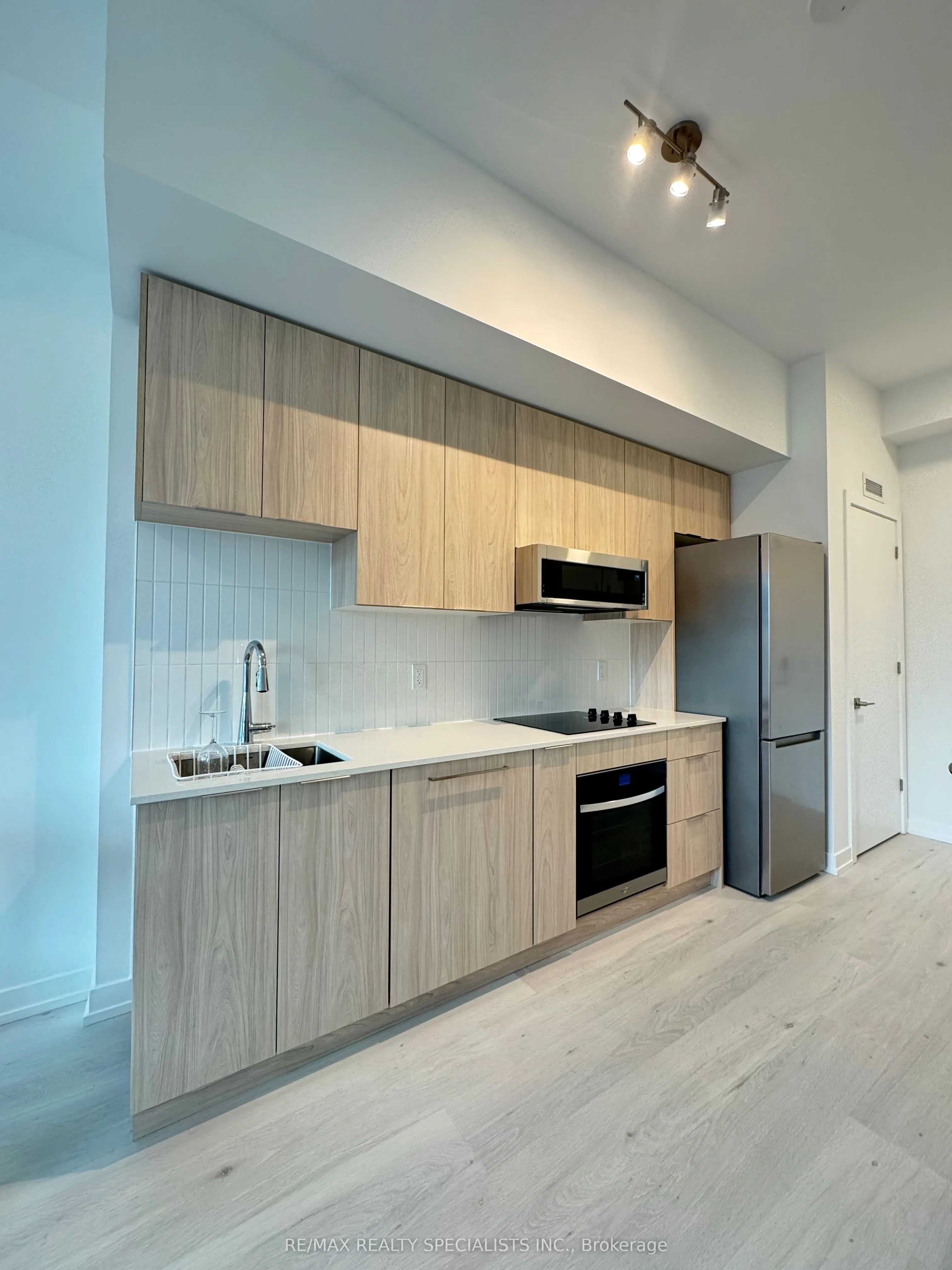 2501 Saw Whet Boulevard E, #415