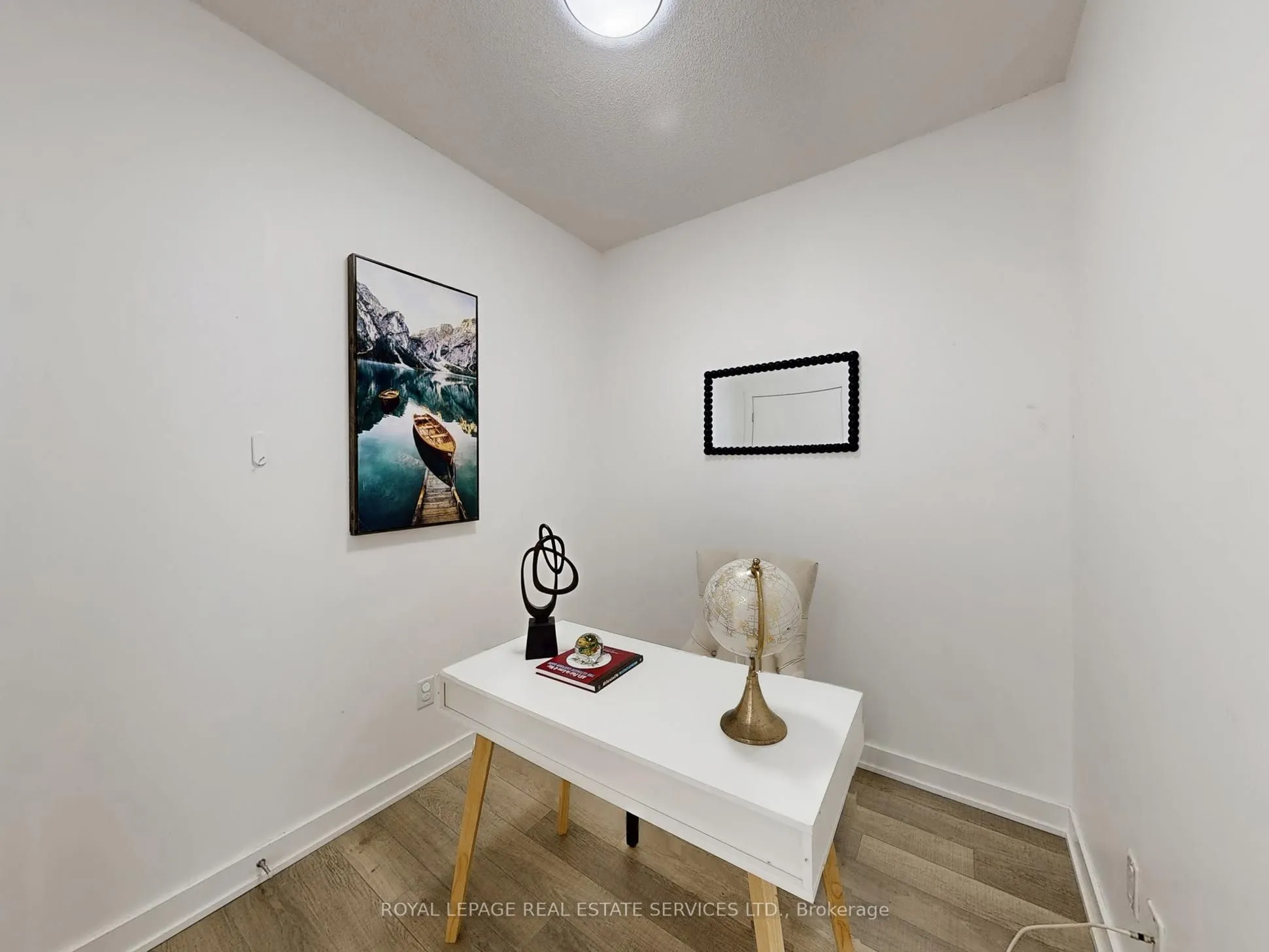 5230 Dundas Street, #625A