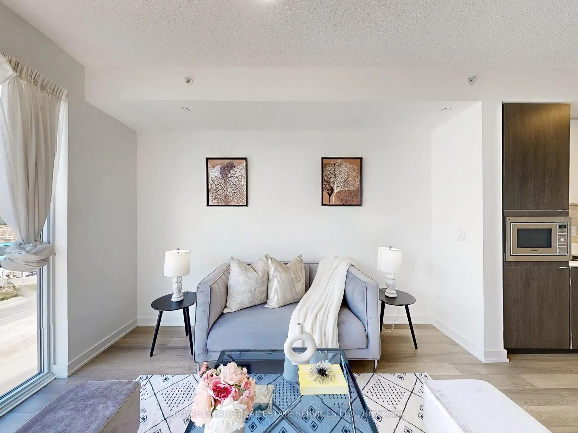 5230 Dundas Street, #625A
