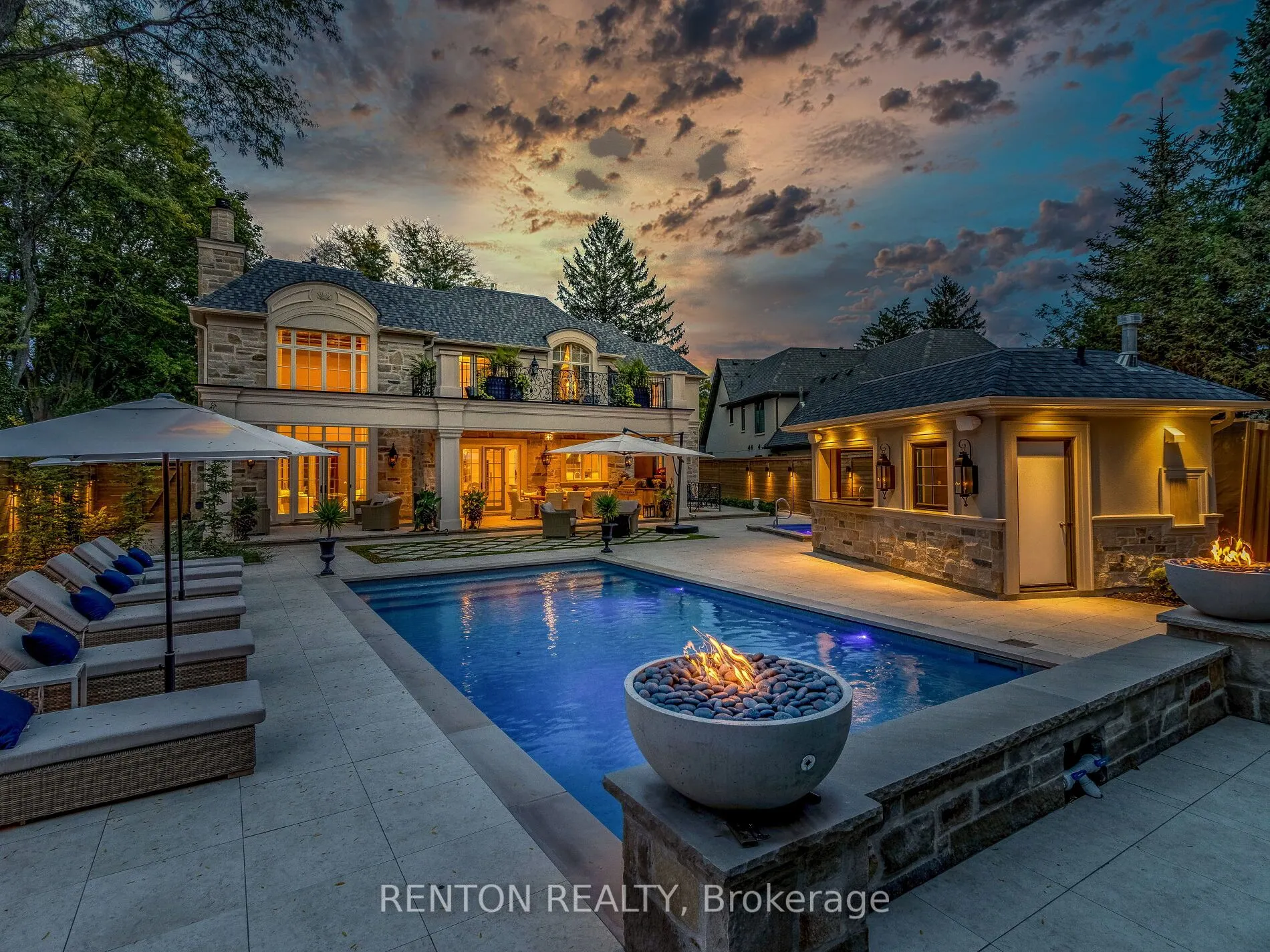 1491 Watersedge Road