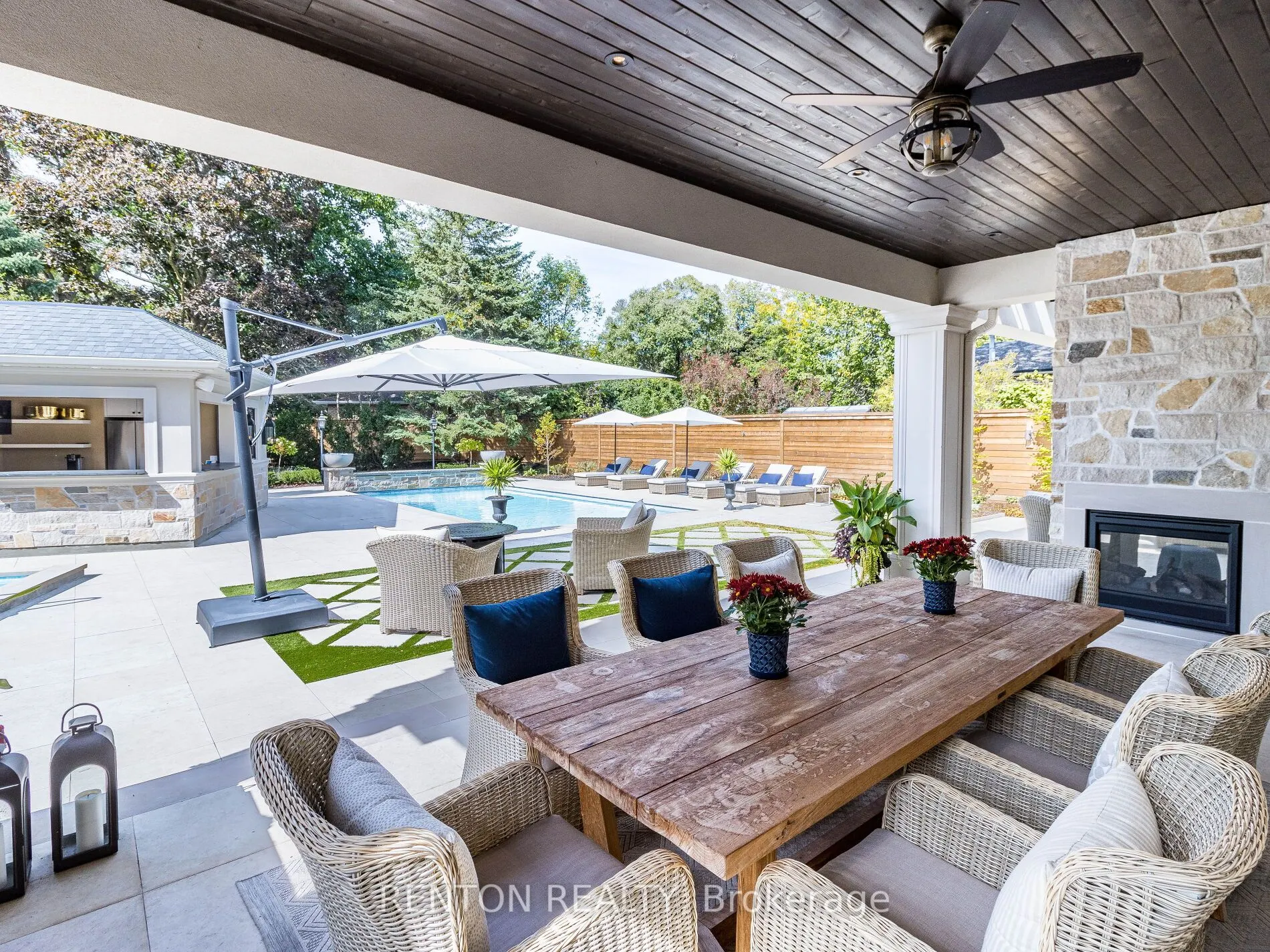 1491 Watersedge Road