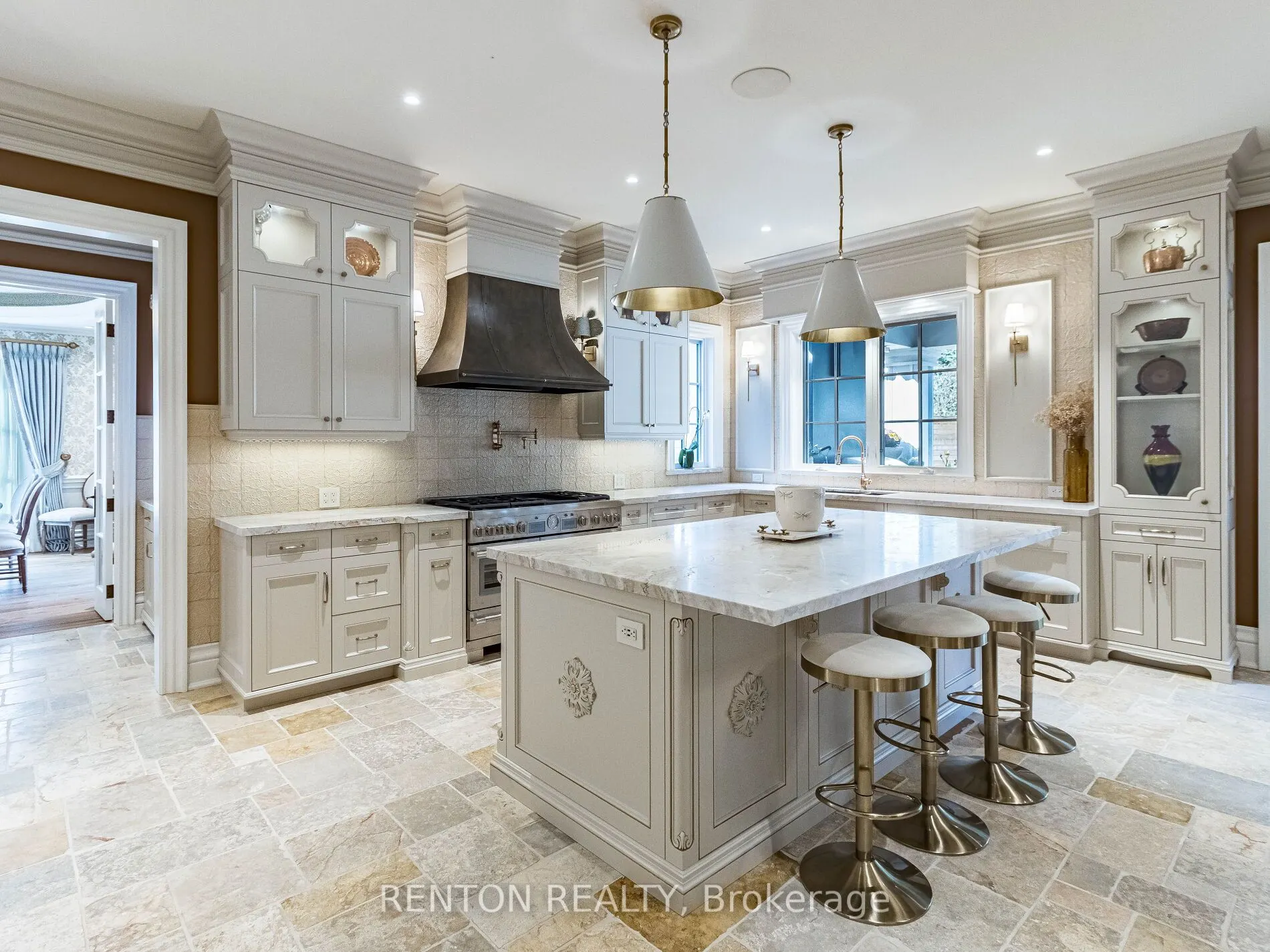 1491 Watersedge Road