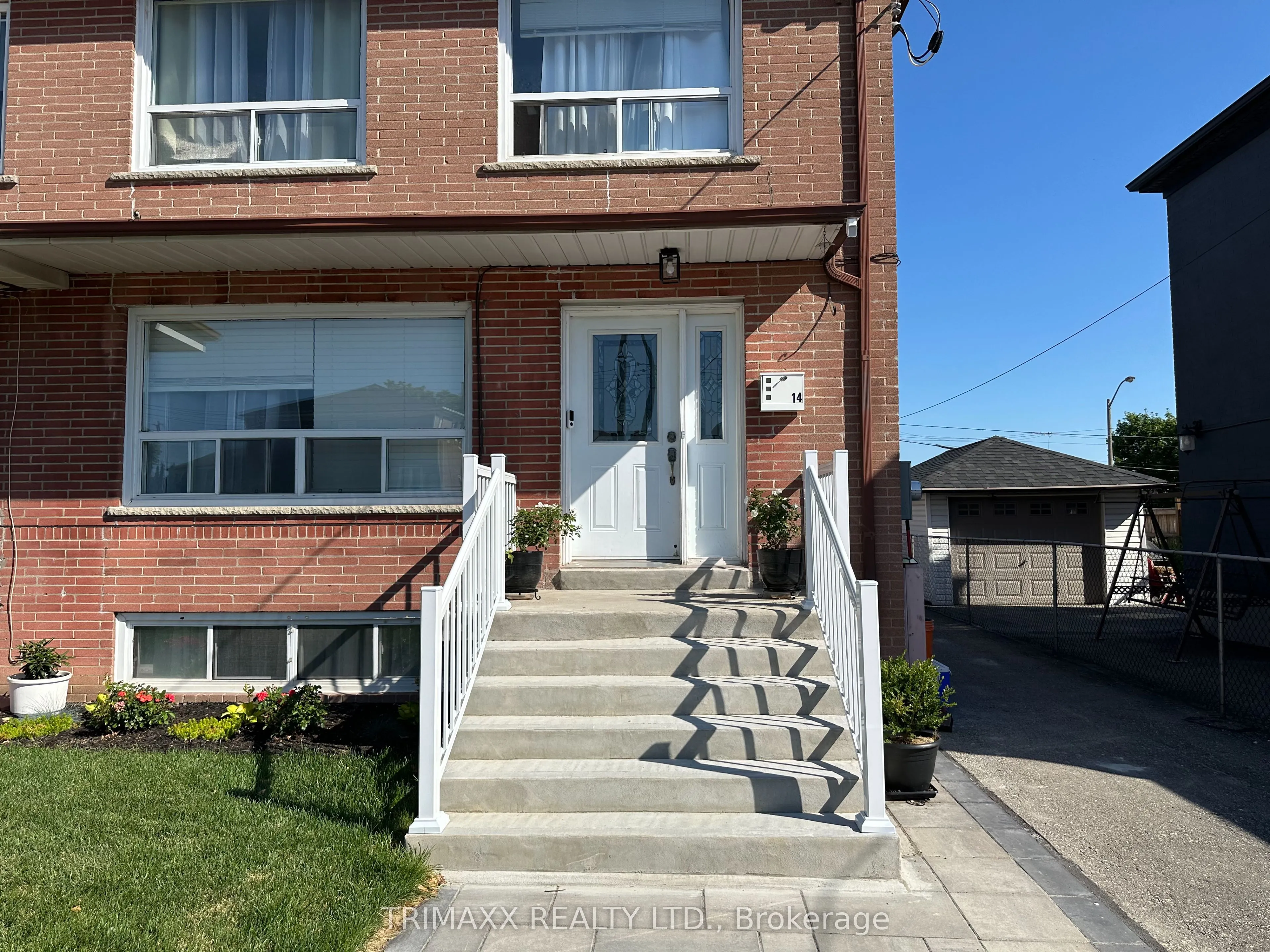 14 Brigham Circuit W, #Basement