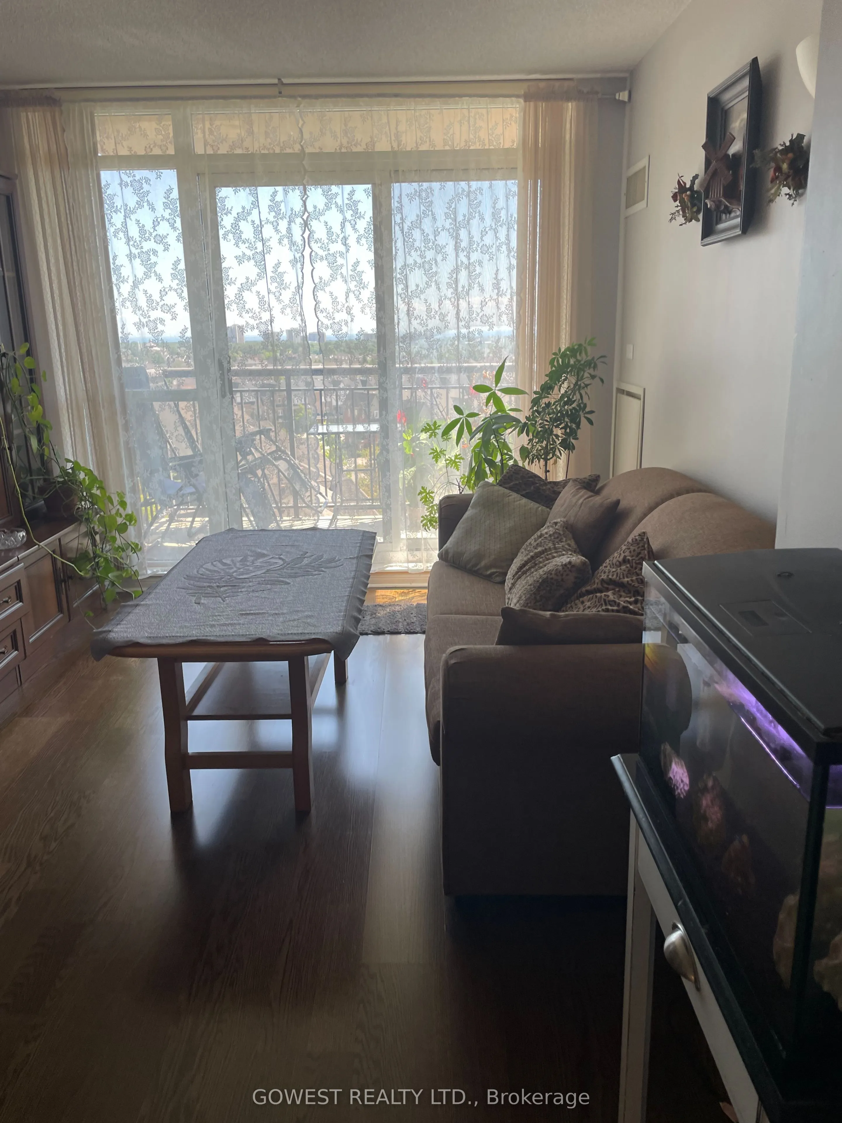 2379 Central Park Drive, #909
