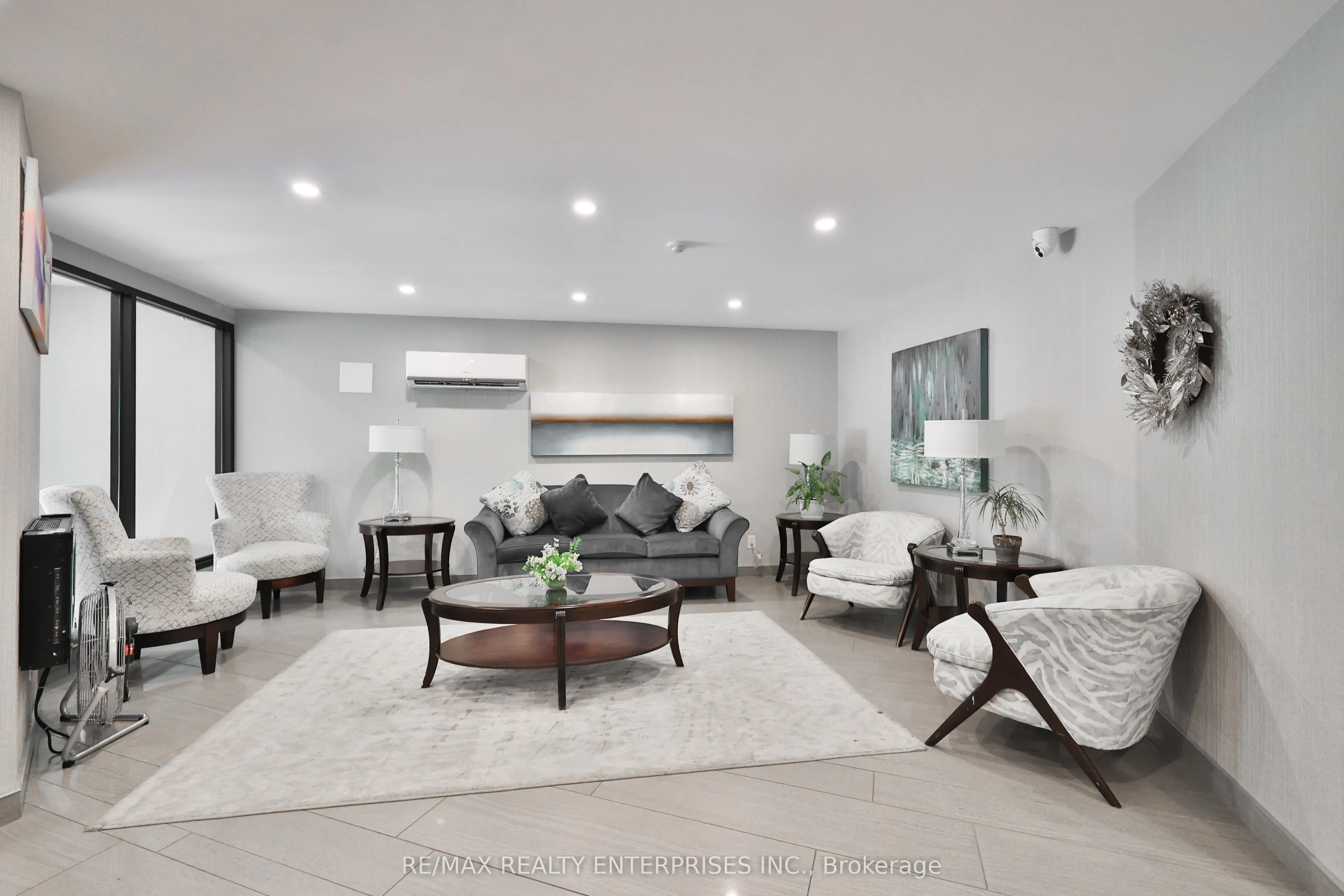 700 Dynes Road, #317