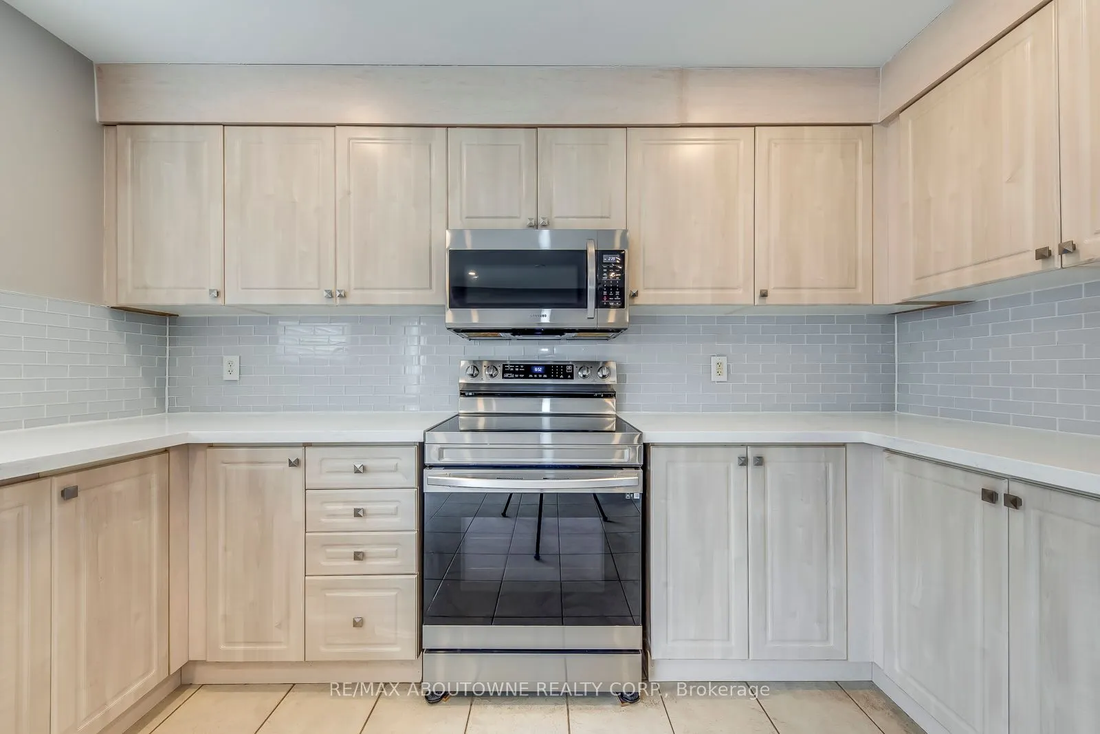 2247 Briargrove Circle