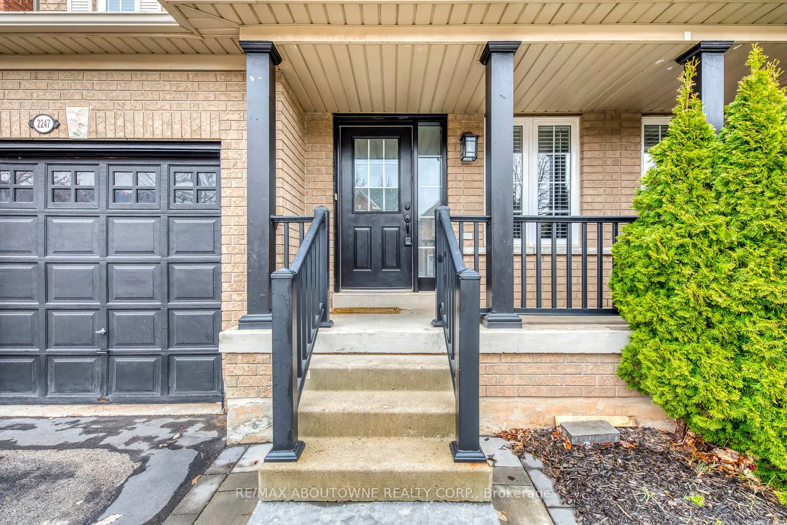 2247 Briargrove Circle
